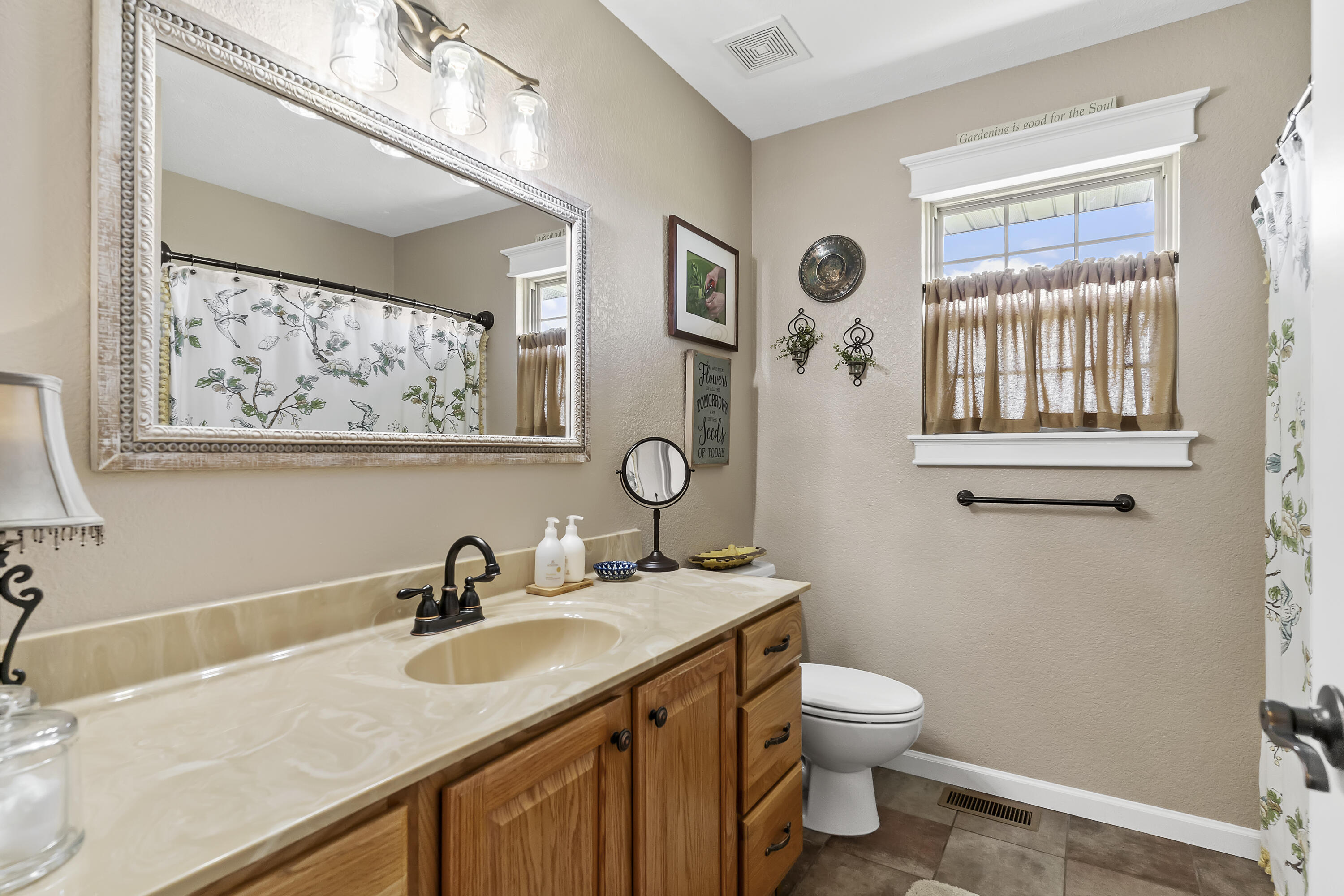 132 Napper Lane Property Photo 28