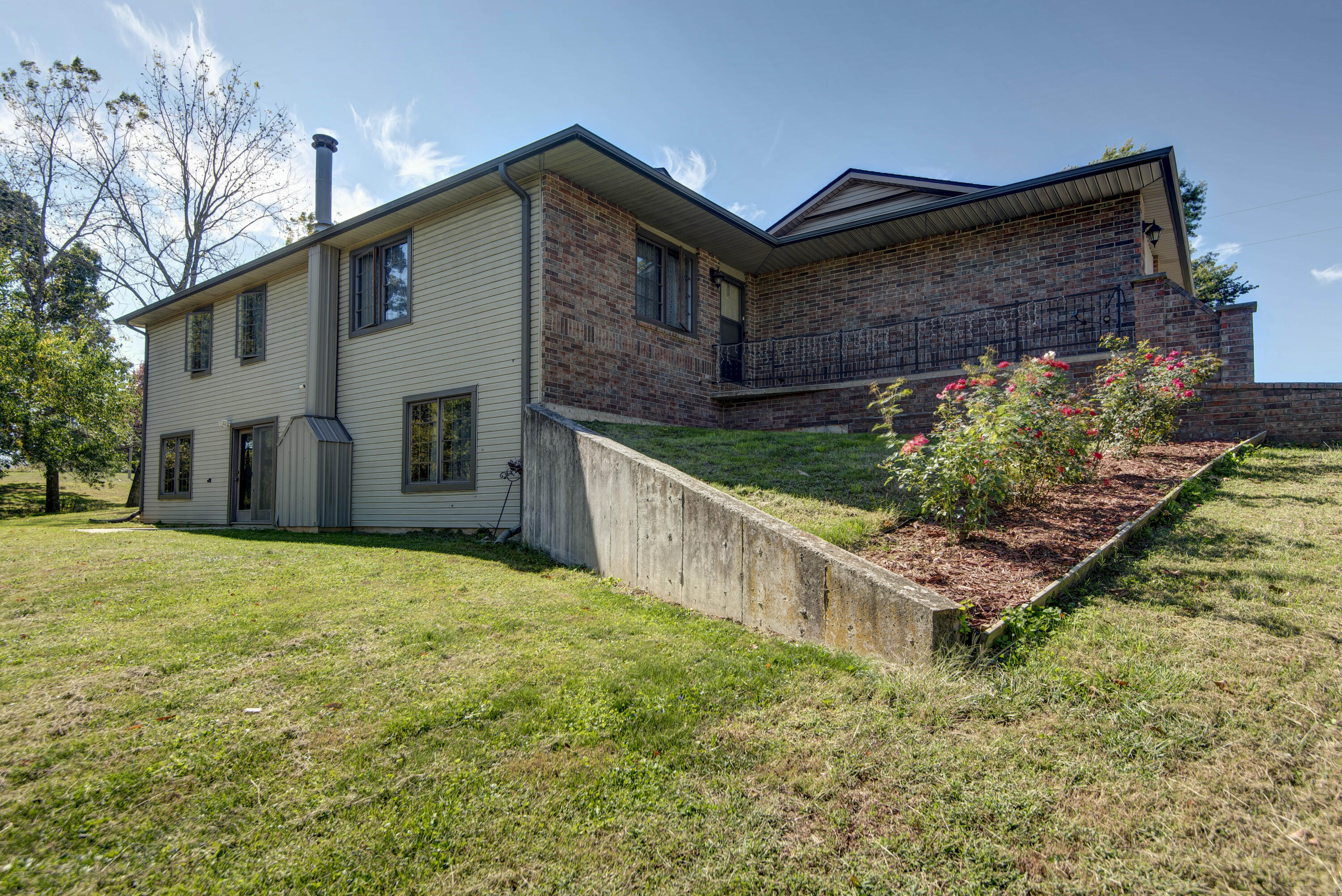 93 Meadow Hill Lane Property Photo 42