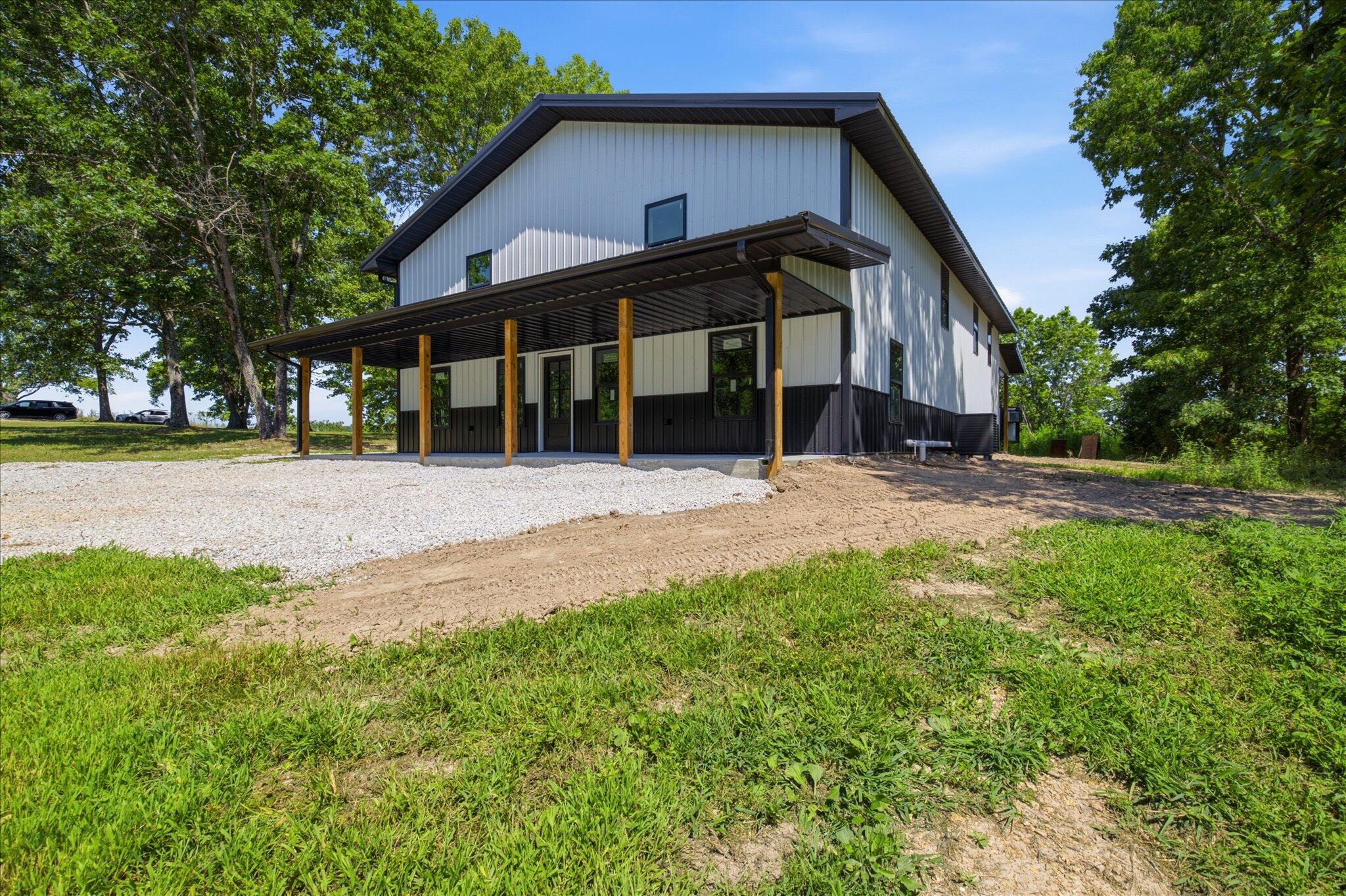 1840 State Highway B Property Photo 2