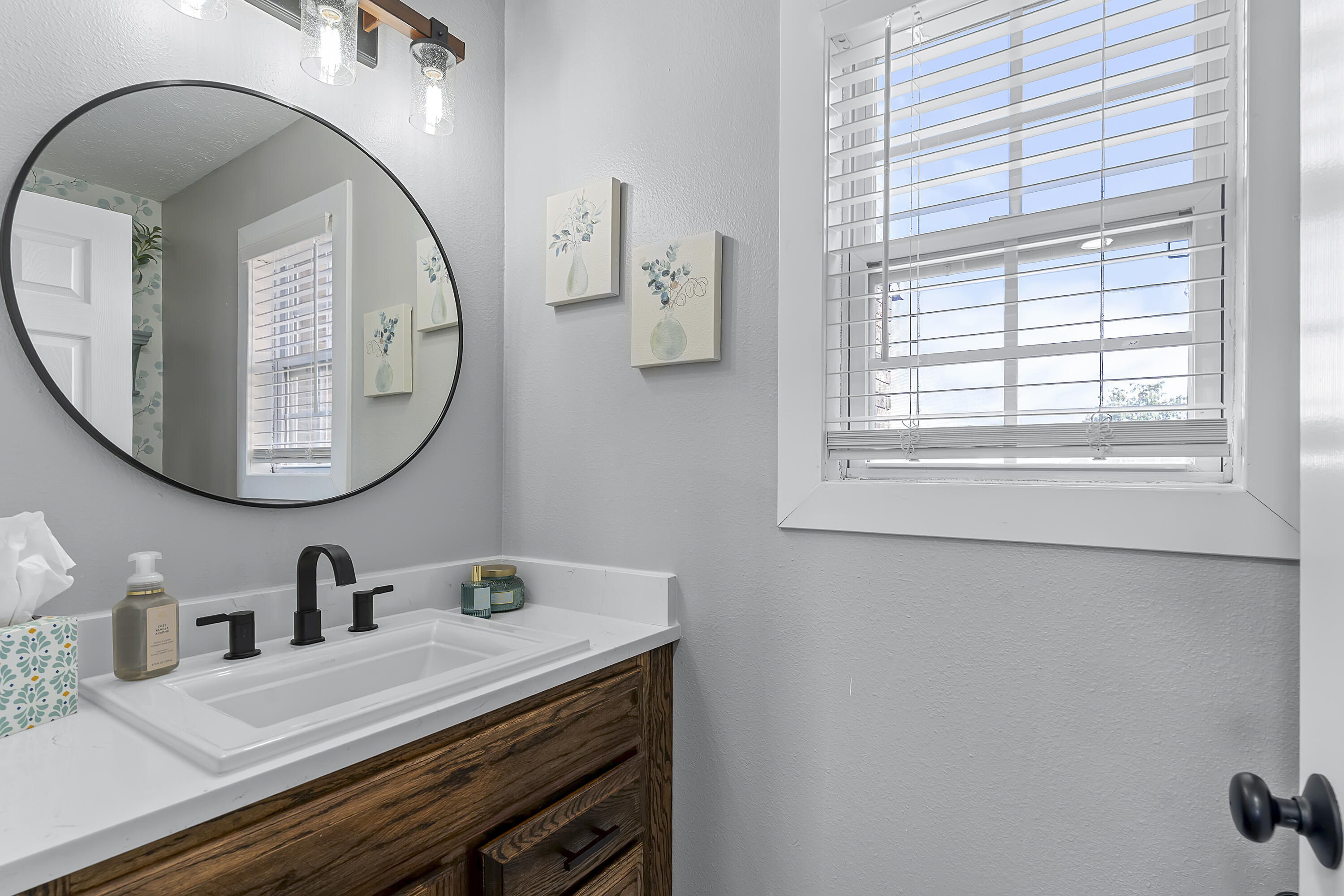 1104 West Tyson Court Property Photo 23