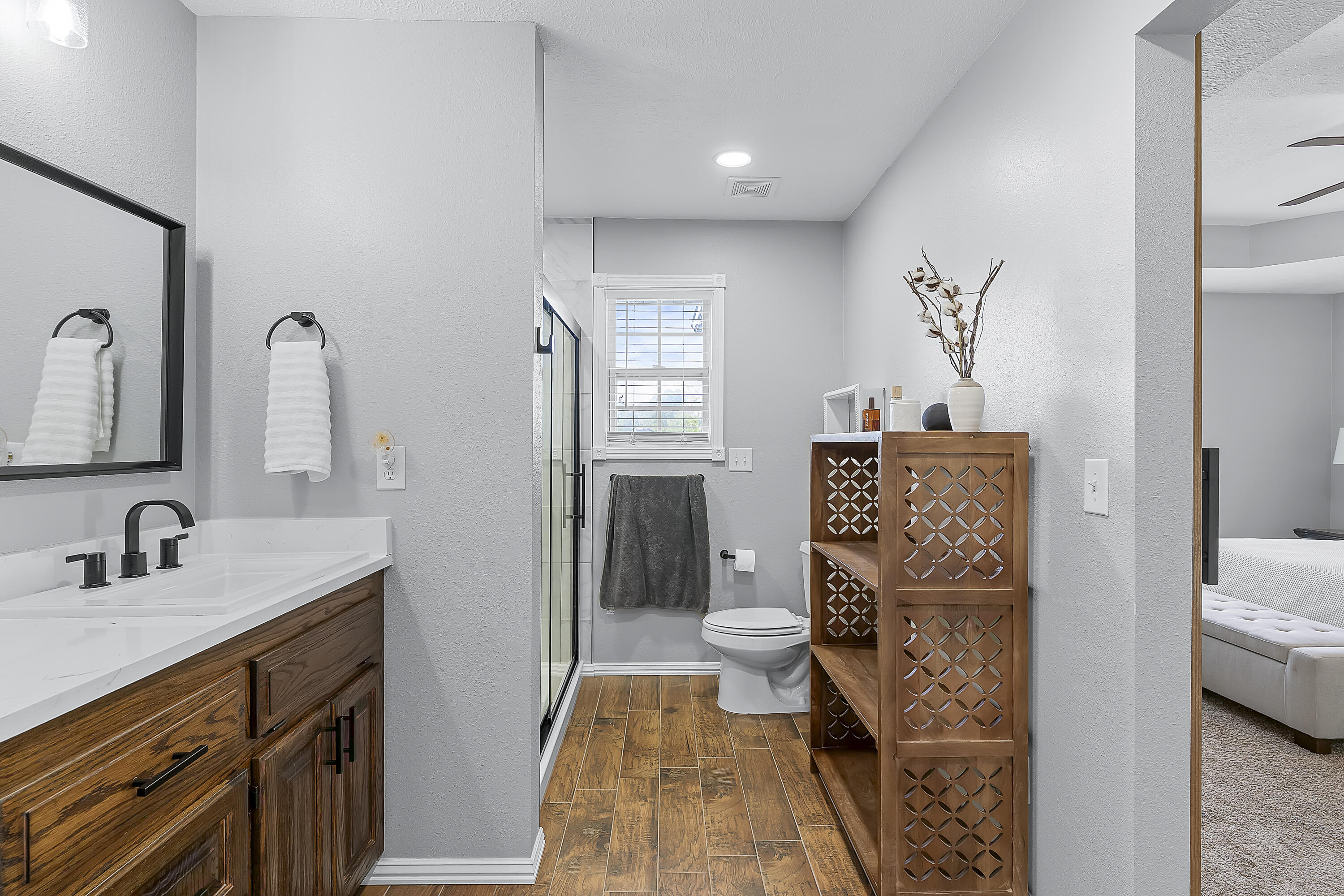 1104 West Tyson Court Property Photo 34