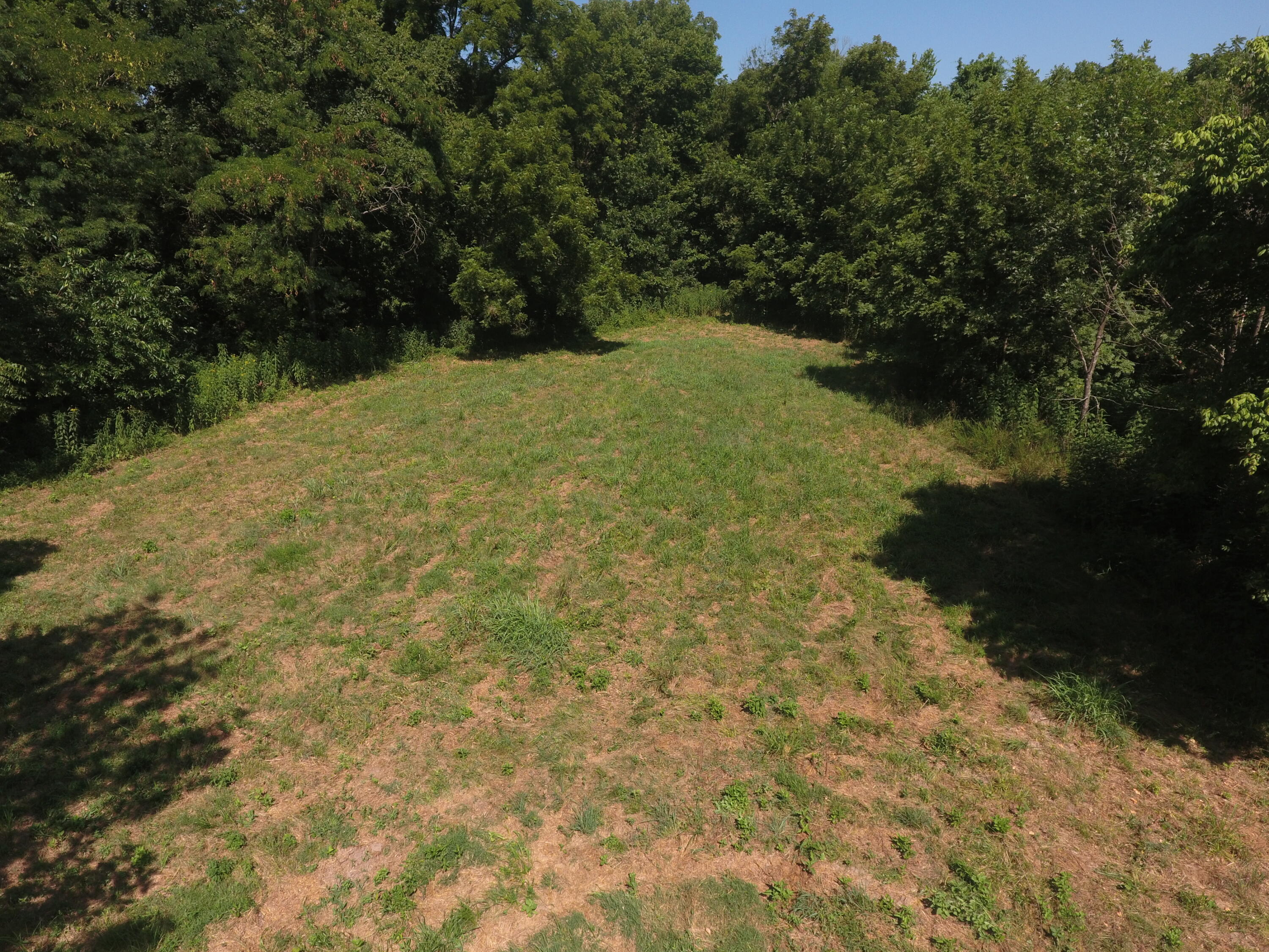 000 Holly Road Property Photo 10