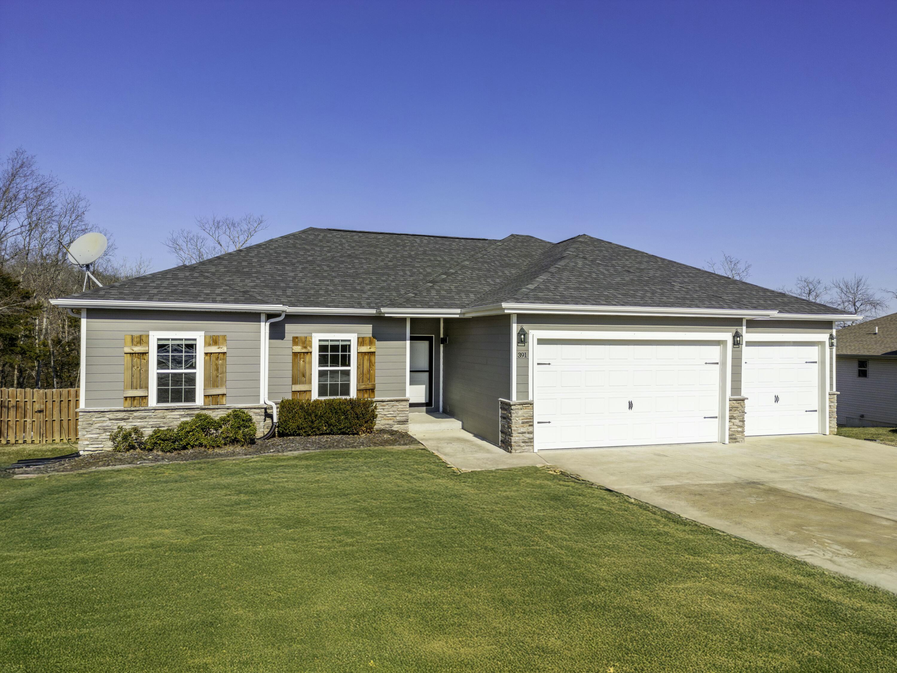 391 Highpoints Ridge Property Photo 1