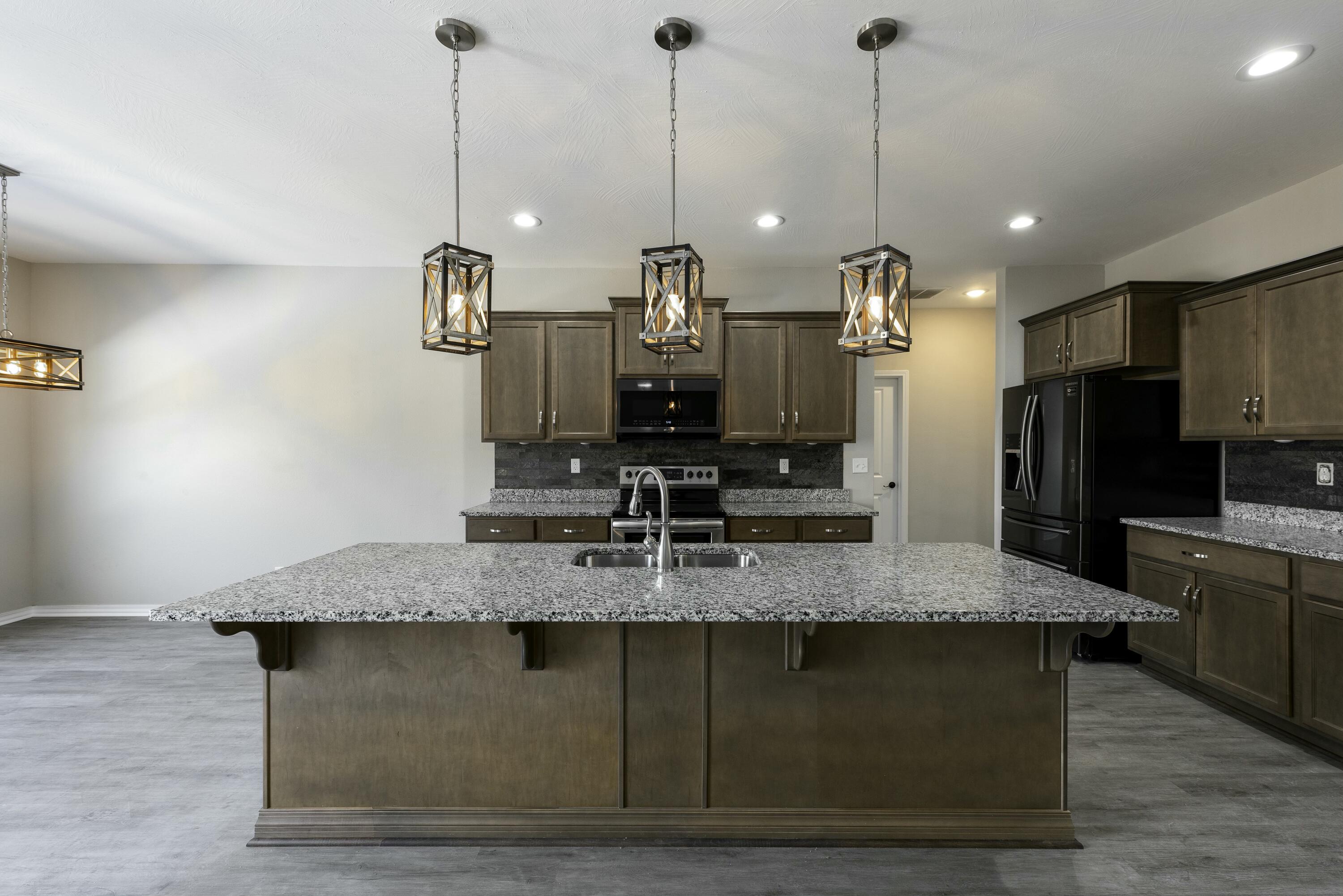 391 Highpoints Ridge Property Photo 4