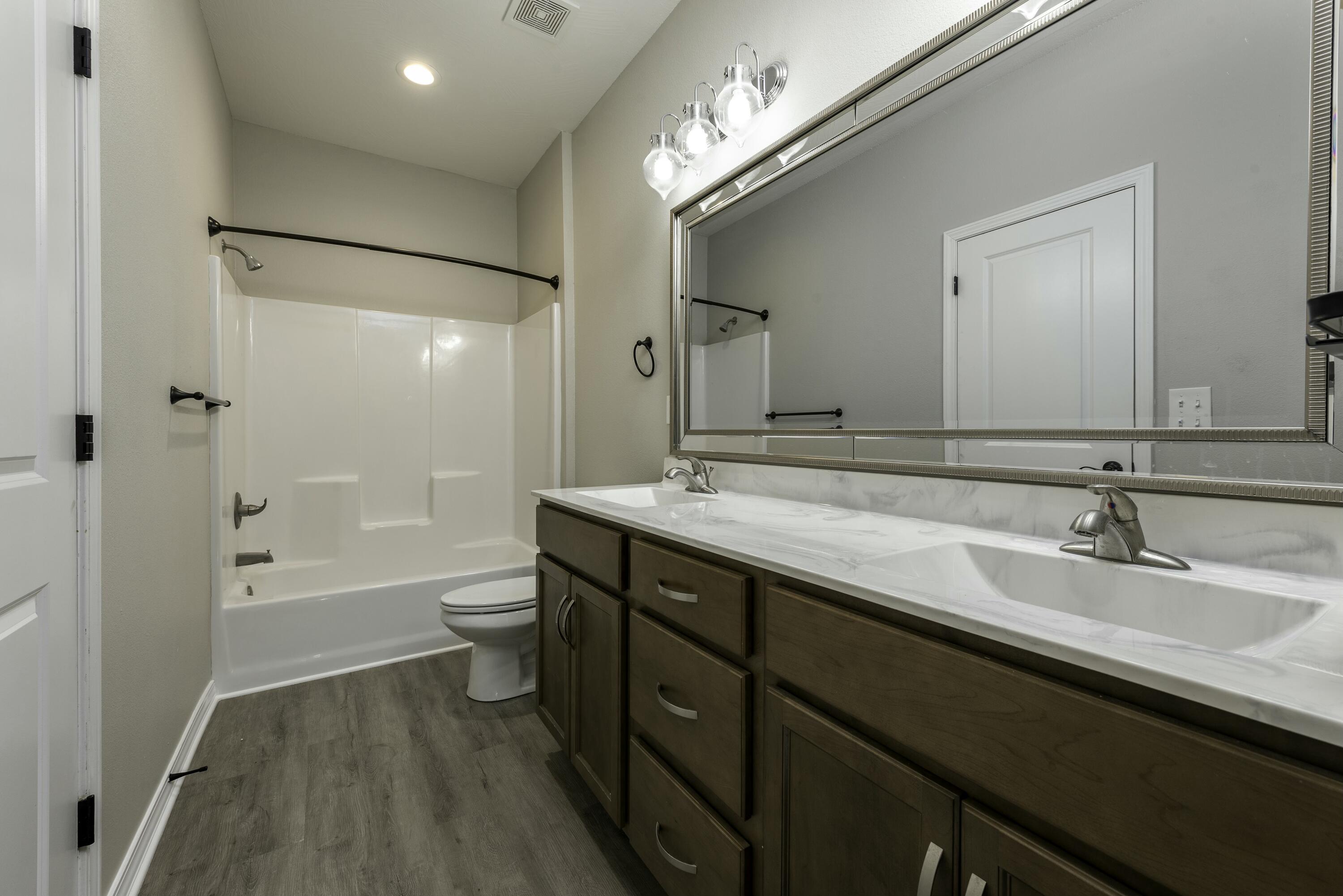 391 Highpoints Ridge Property Photo 14