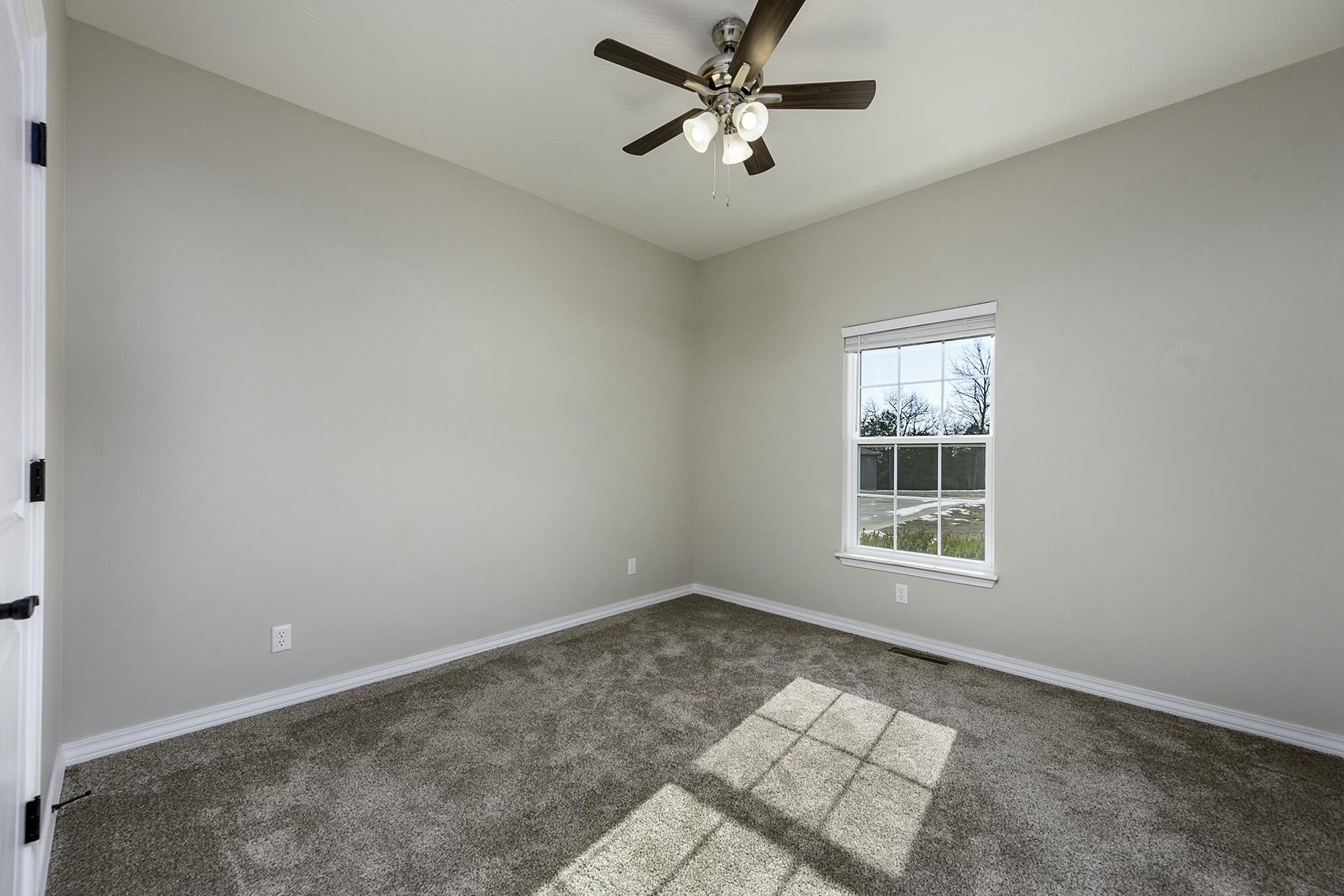 391 Highpoints Ridge Property Photo 20