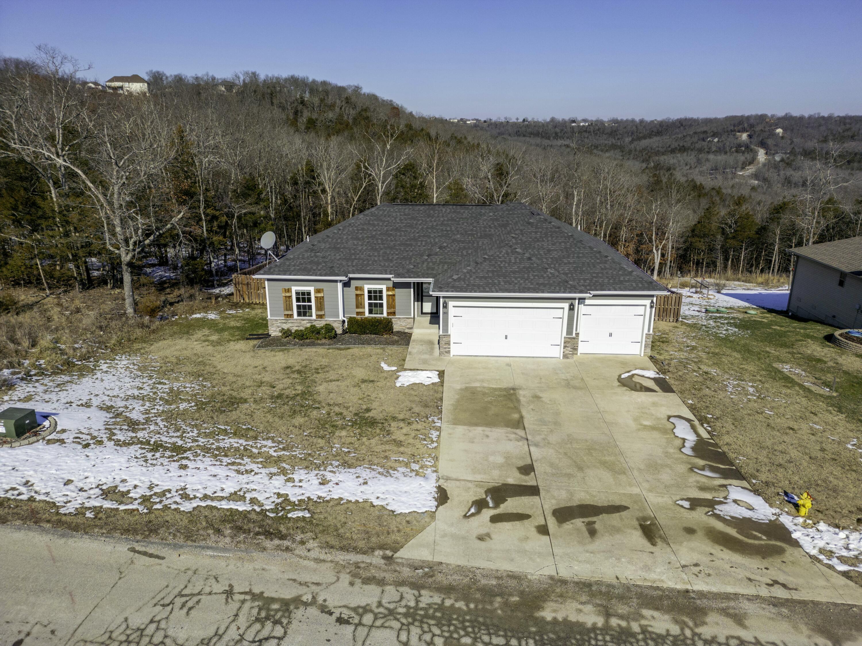 391 Highpoints Ridge Property Photo 34