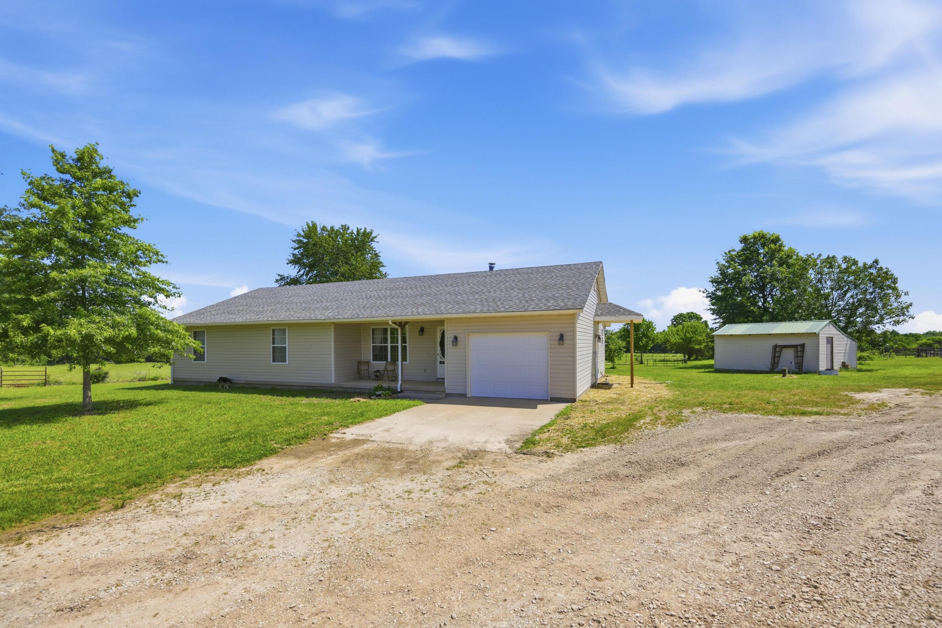 4601 Starling Road Property Photo 3