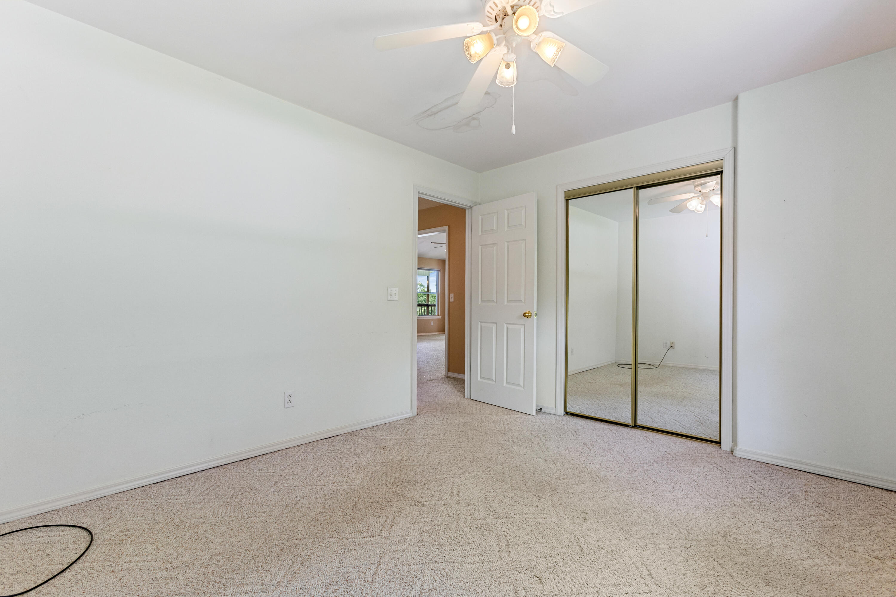 1663 Mule Barn Drive Property Photo 17