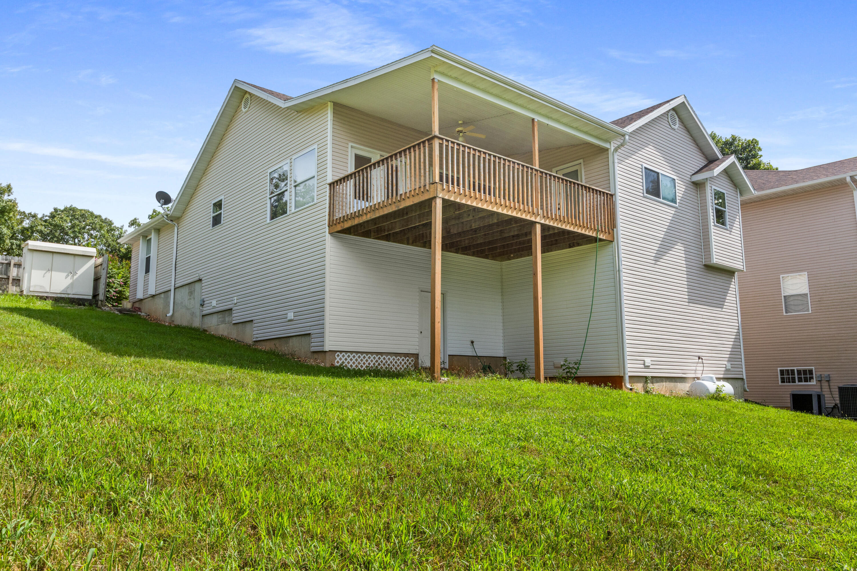 1663 Mule Barn Drive Property Photo 28