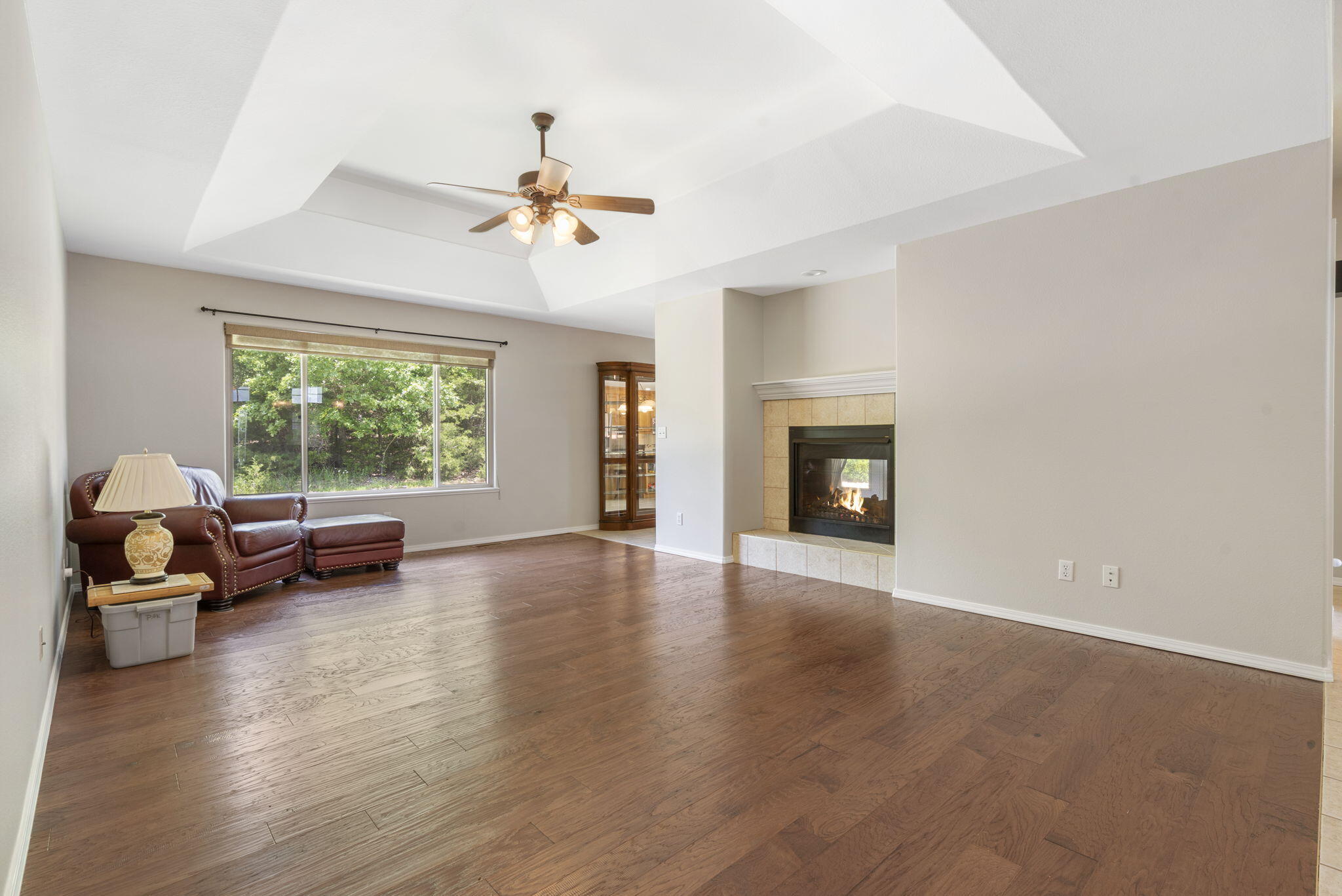 40 Overton Court Property Photo 6