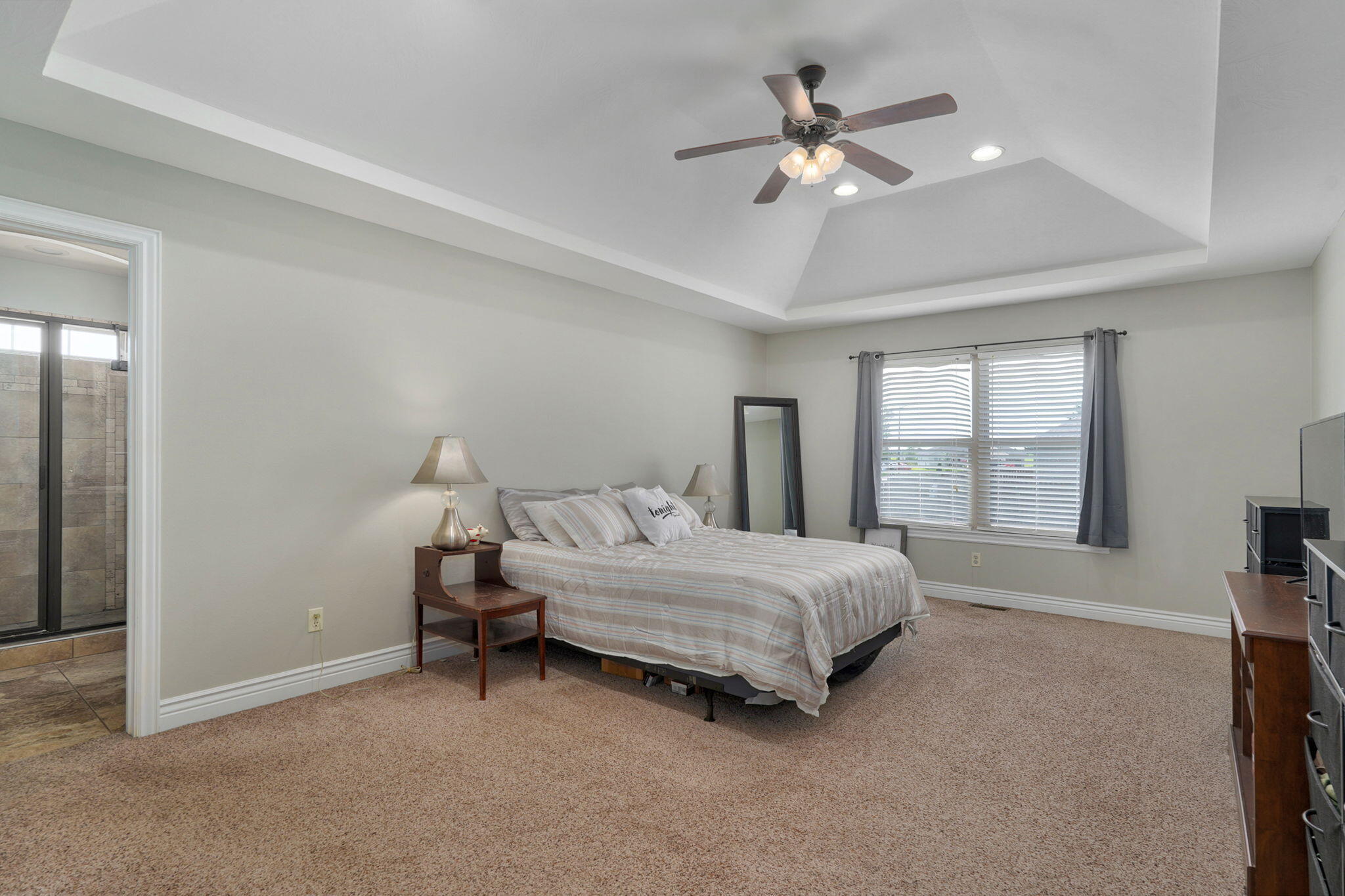 5701 North Seacrest Drive Property Photo 10
