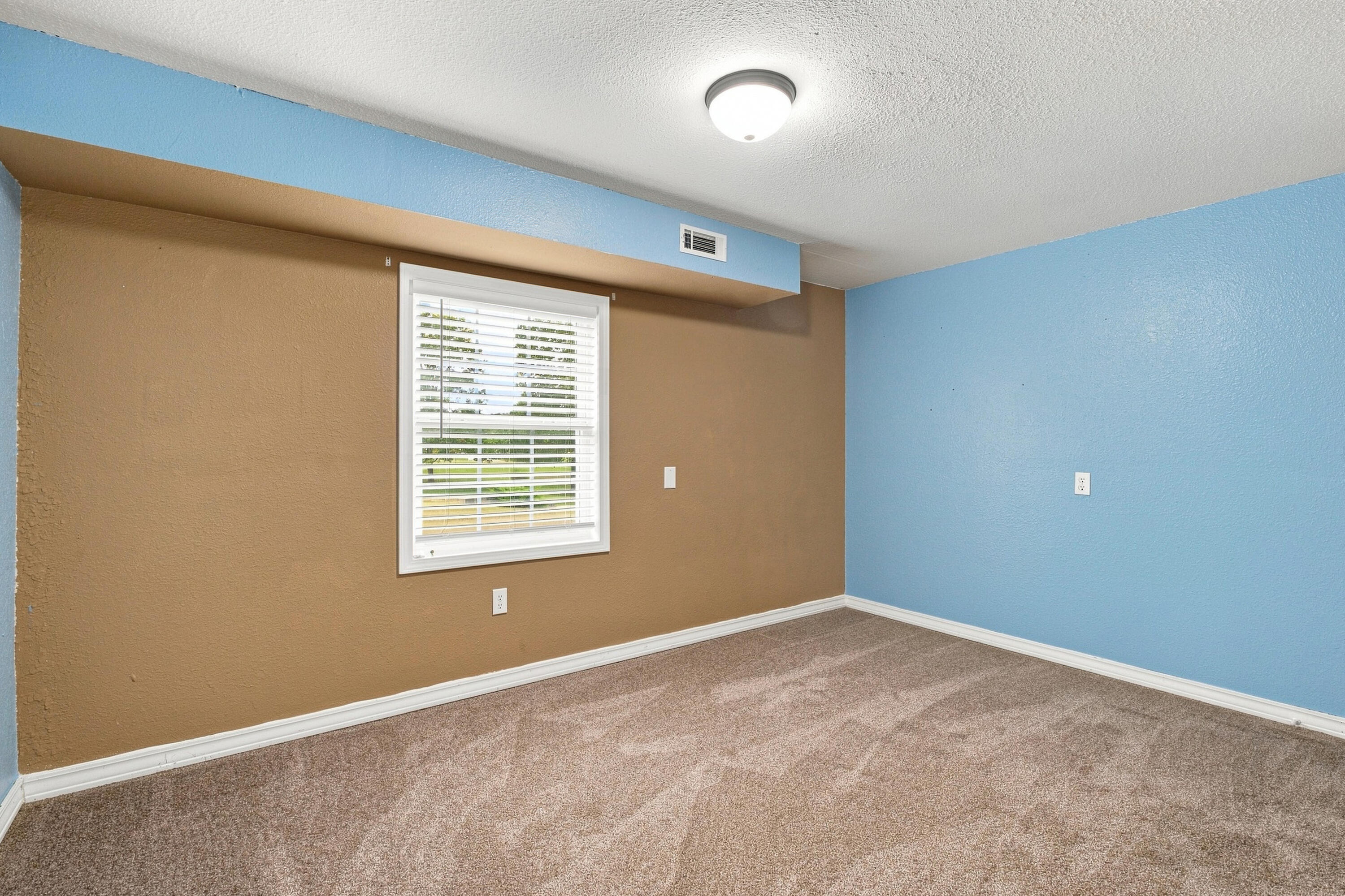 7589 Private Road 2453 Property Photo 26