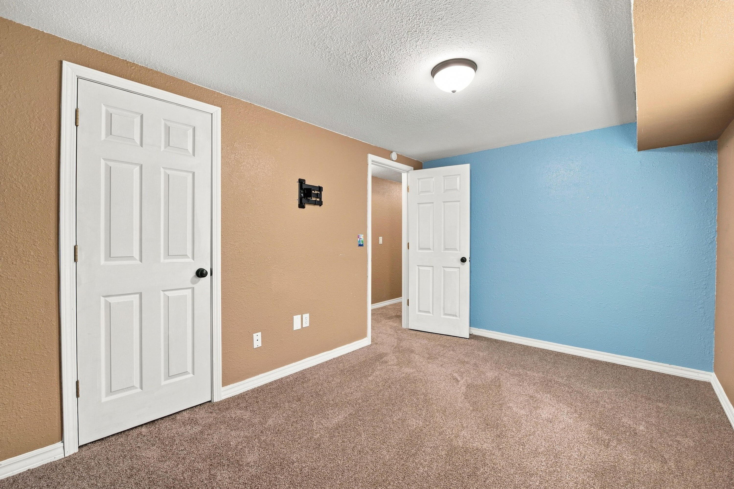7589 Private Road 2453 Property Photo 27