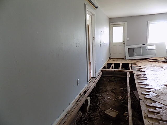7979 State Highway 14 East Property Photo 23