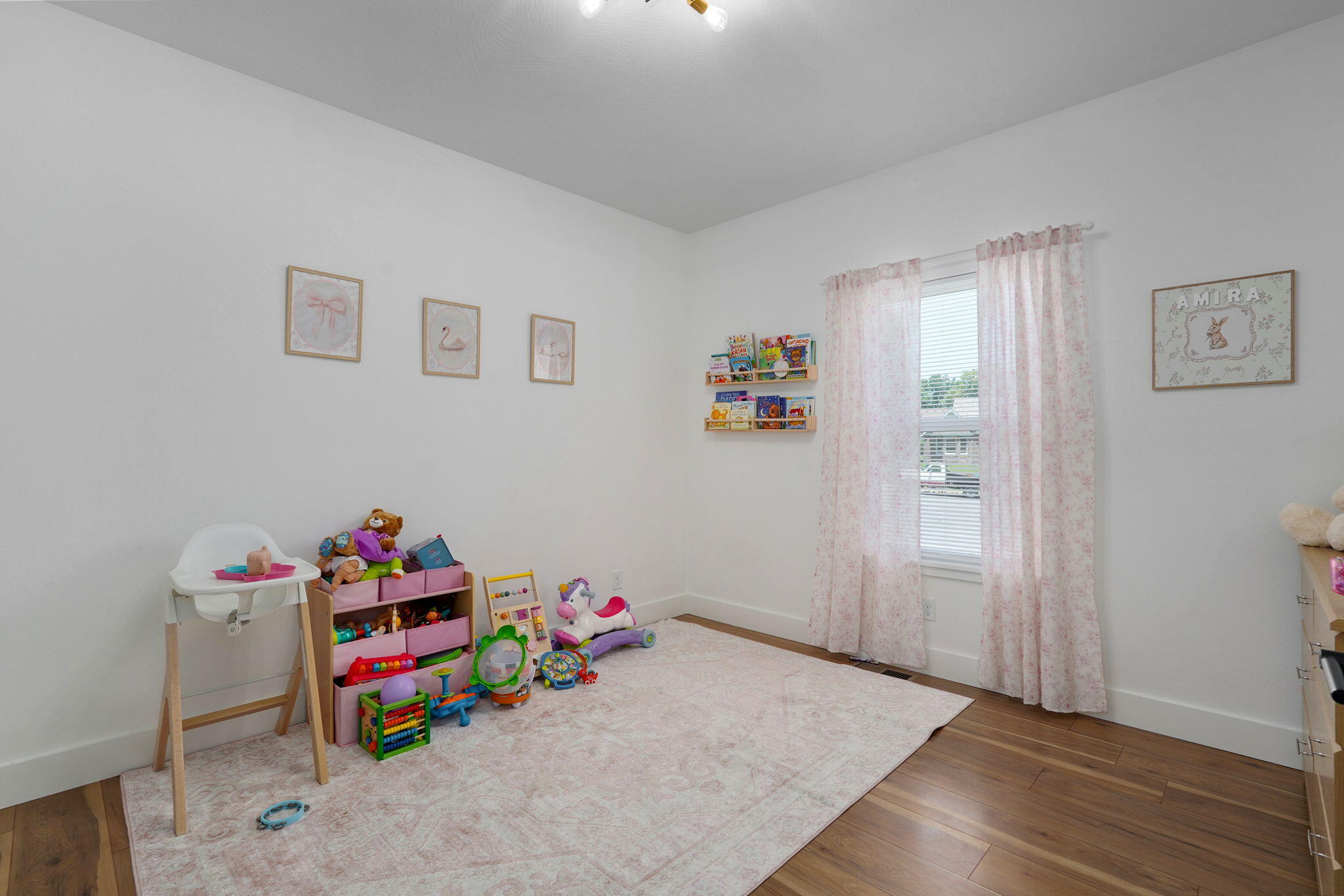 300 Raven Circle Property Photo 18