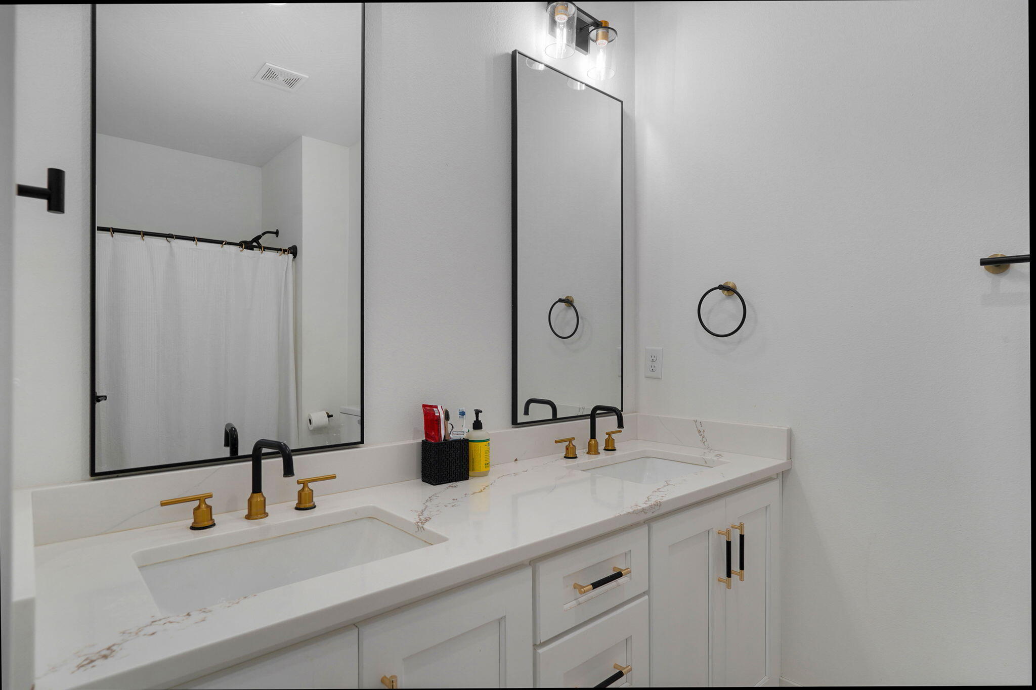 300 Raven Circle Property Photo 21