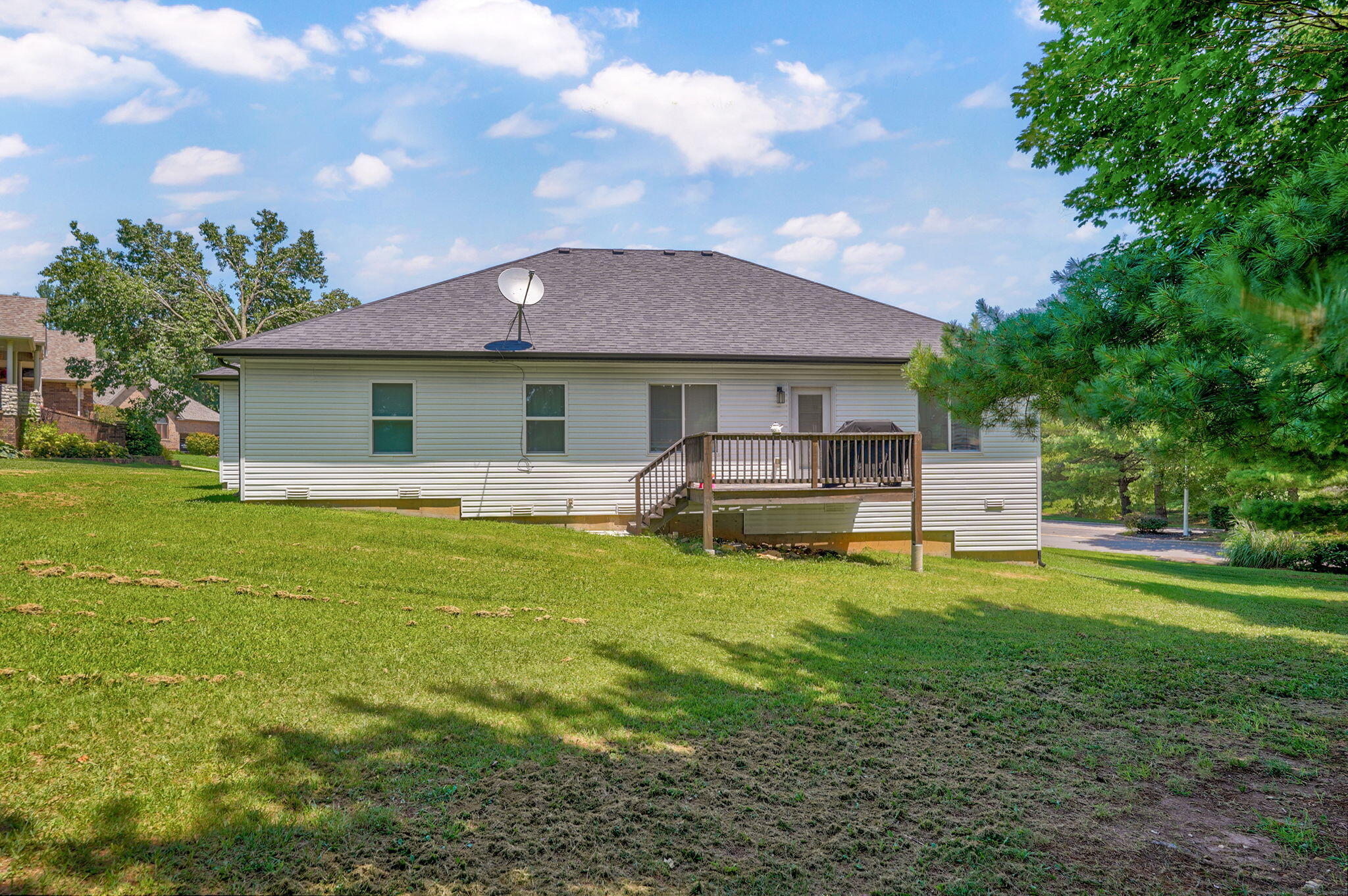 300 Raven Circle Property Photo 27