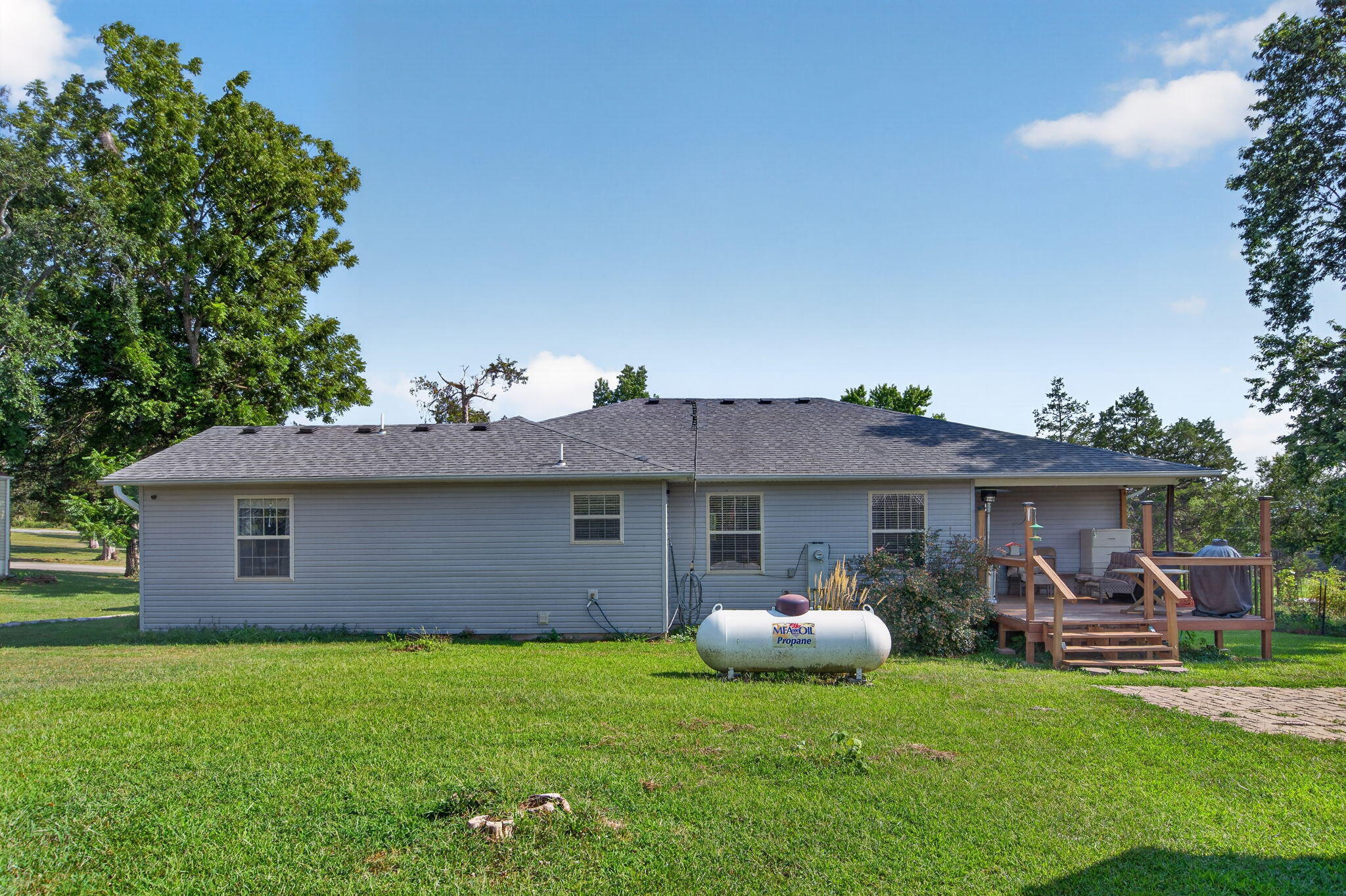 221 Foley Street Property Photo 25