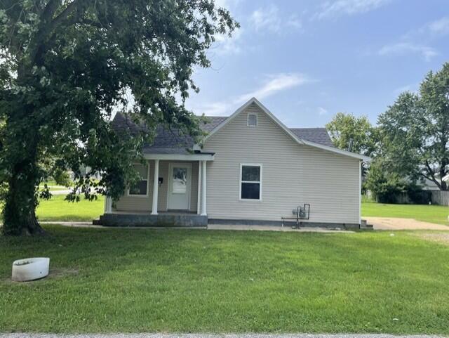 203 South Walnut Street Property Photo 1