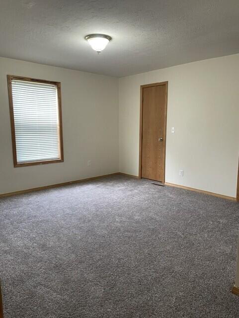 203 South Walnut Street Property Photo 7