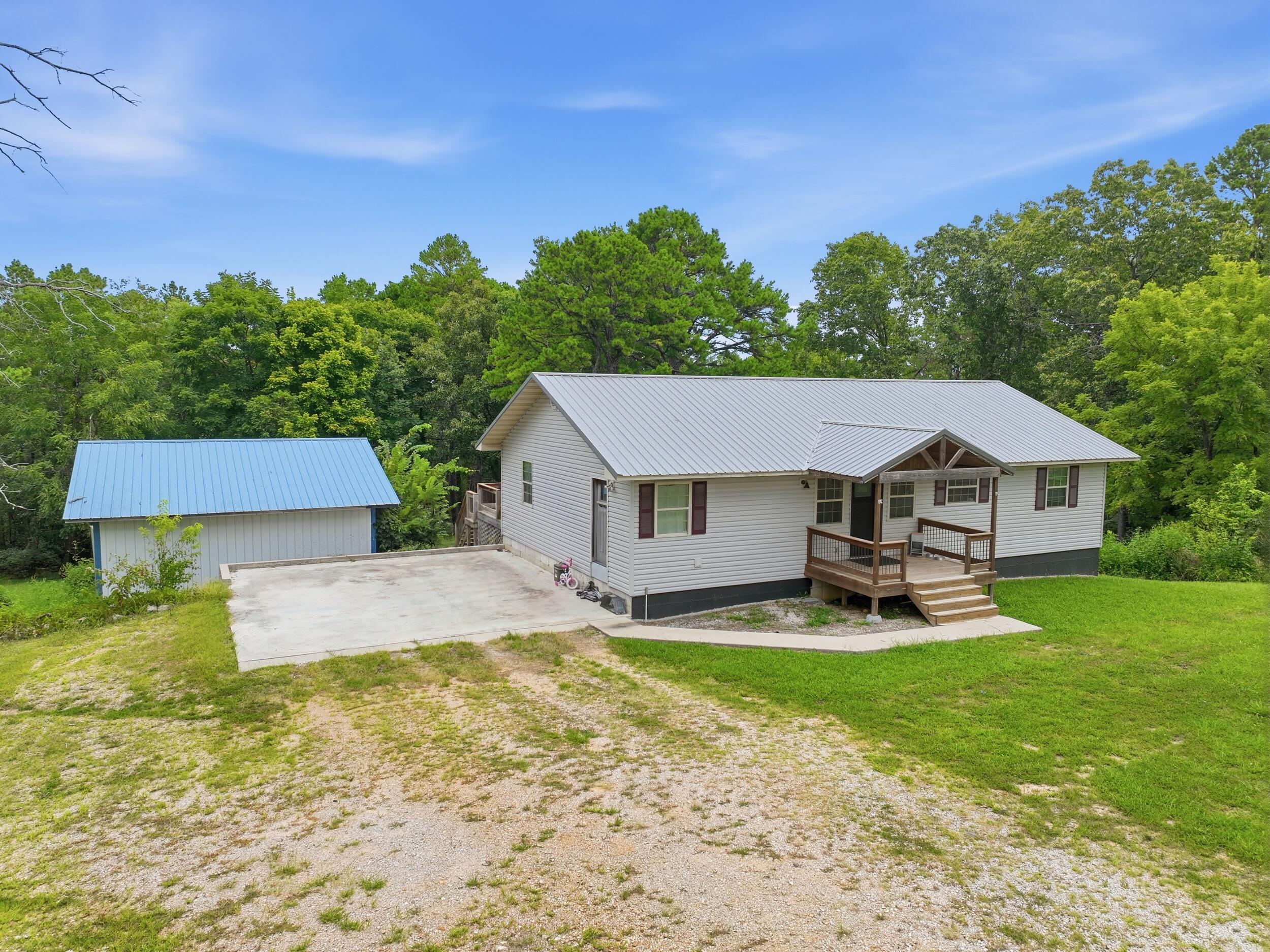 18331 Cr 505 Property Photo 2