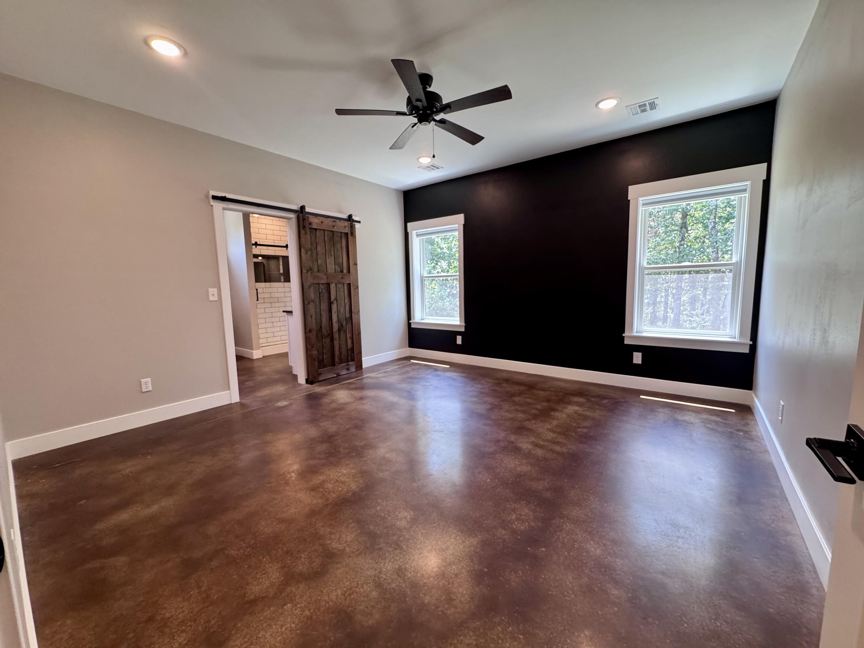 13425 Highway V Property Photo 23