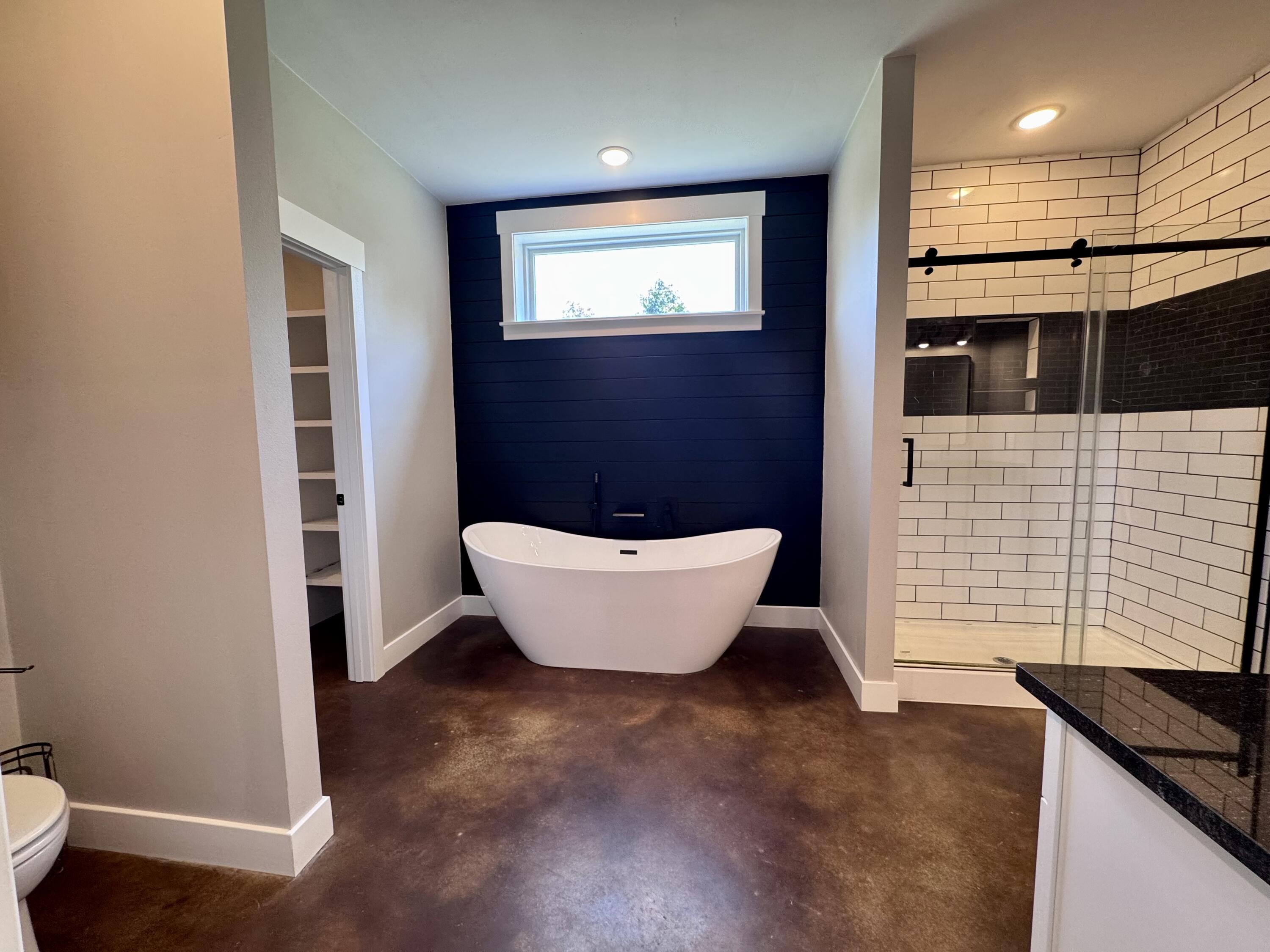 13425 Highway V Property Photo 24