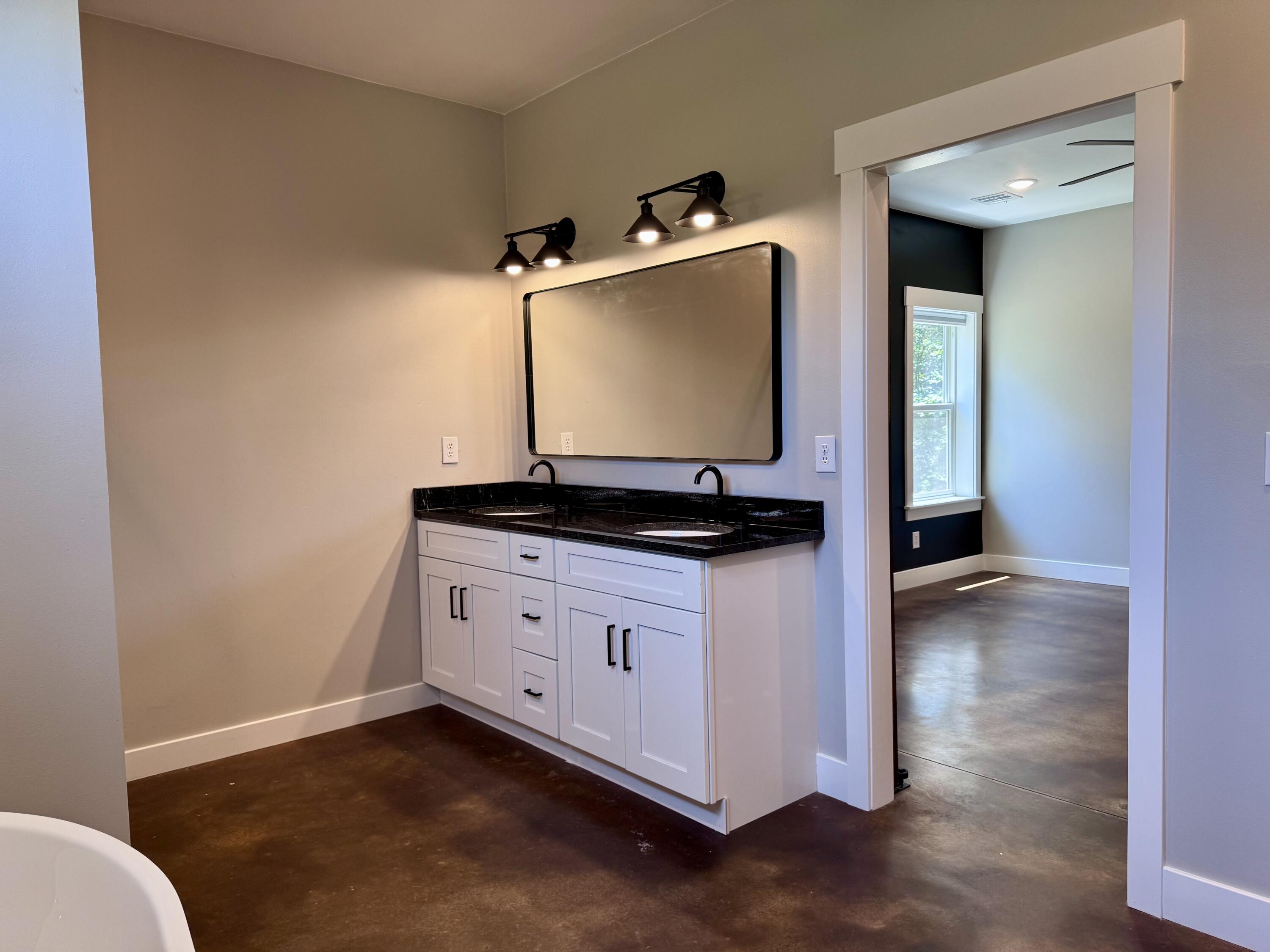 13425 Highway V Property Photo 30