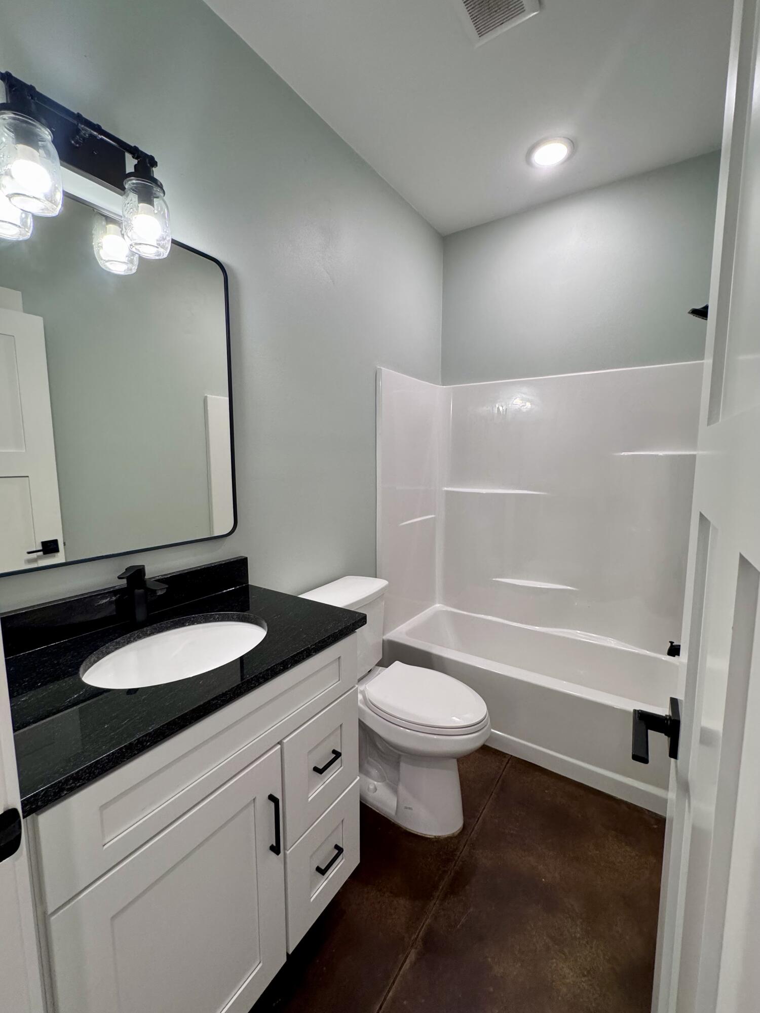 13425 Highway V Property Photo 33