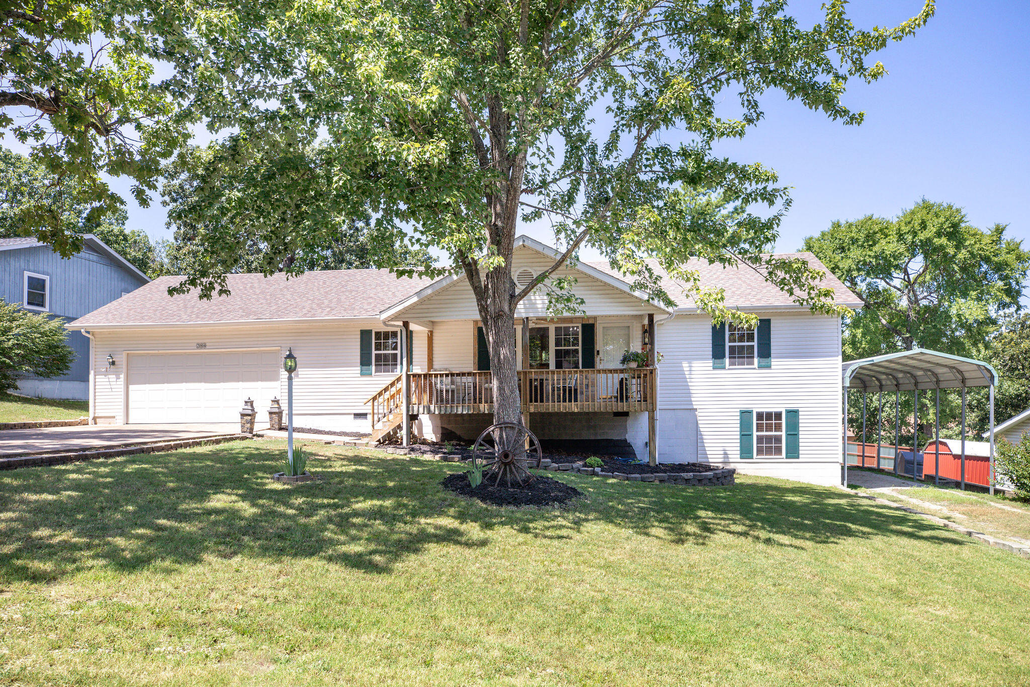 284 Shady Drive Property Photo 1
