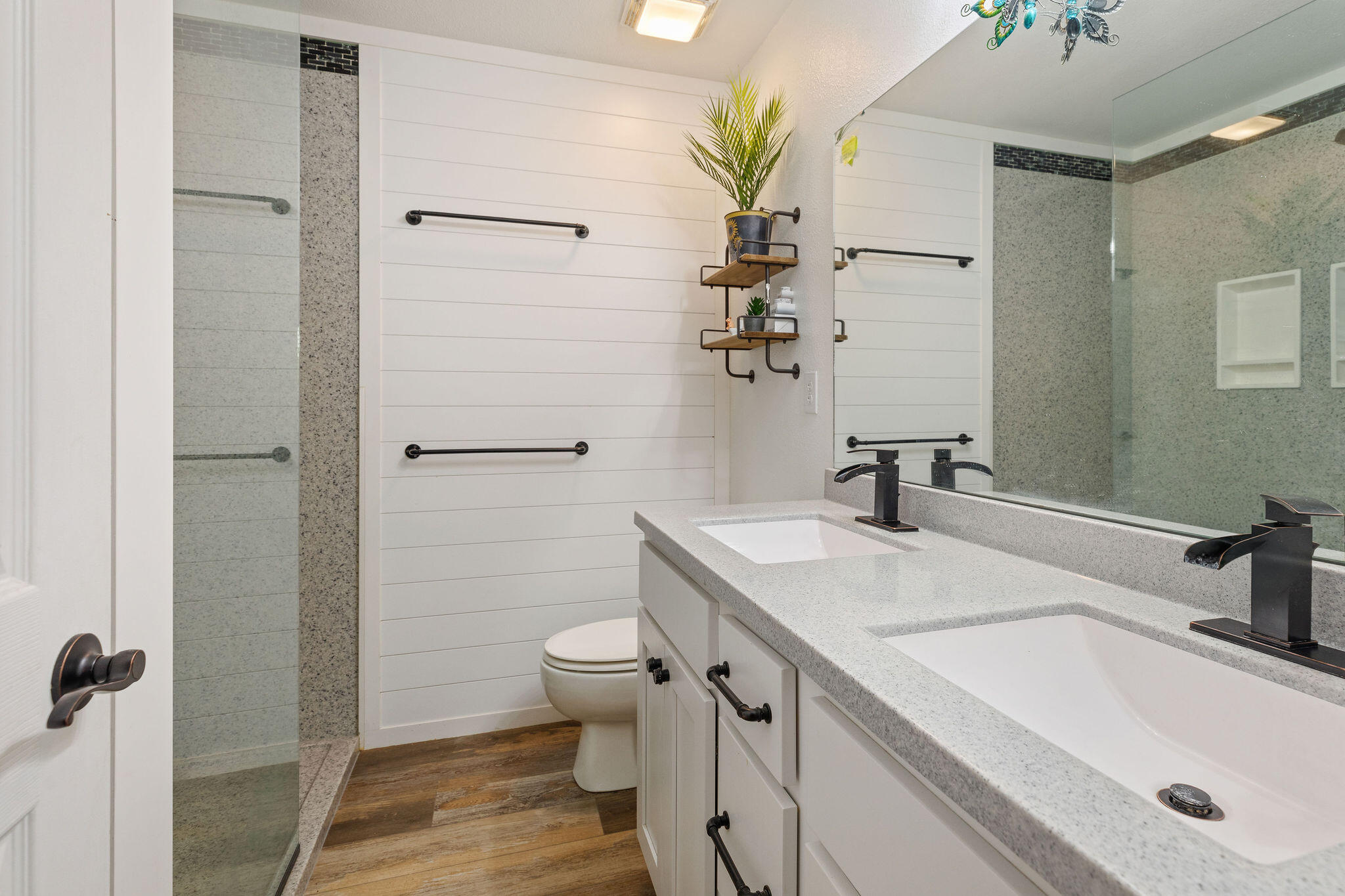 284 Shady Drive Property Photo 9