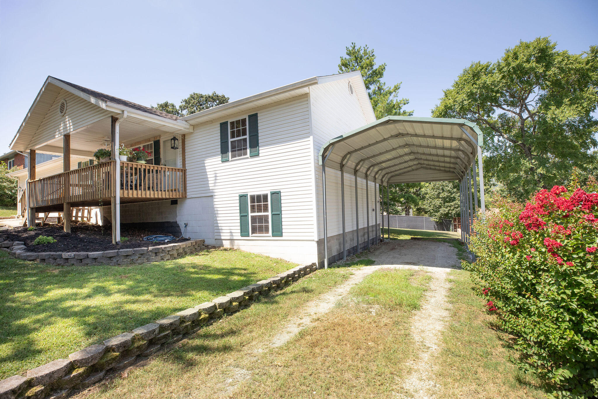 284 Shady Drive Property Photo 24