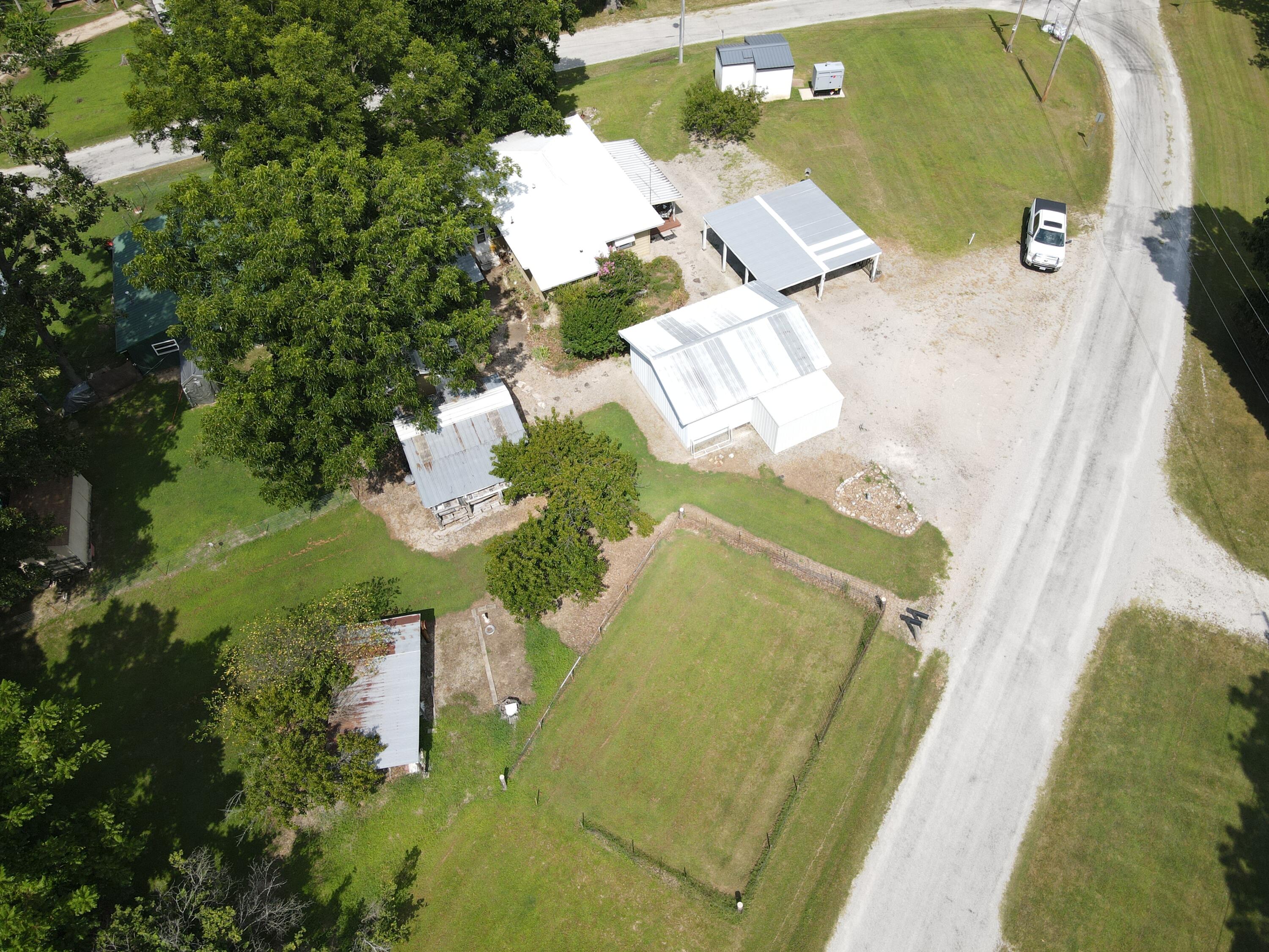140 Cox Road Property Photo 7