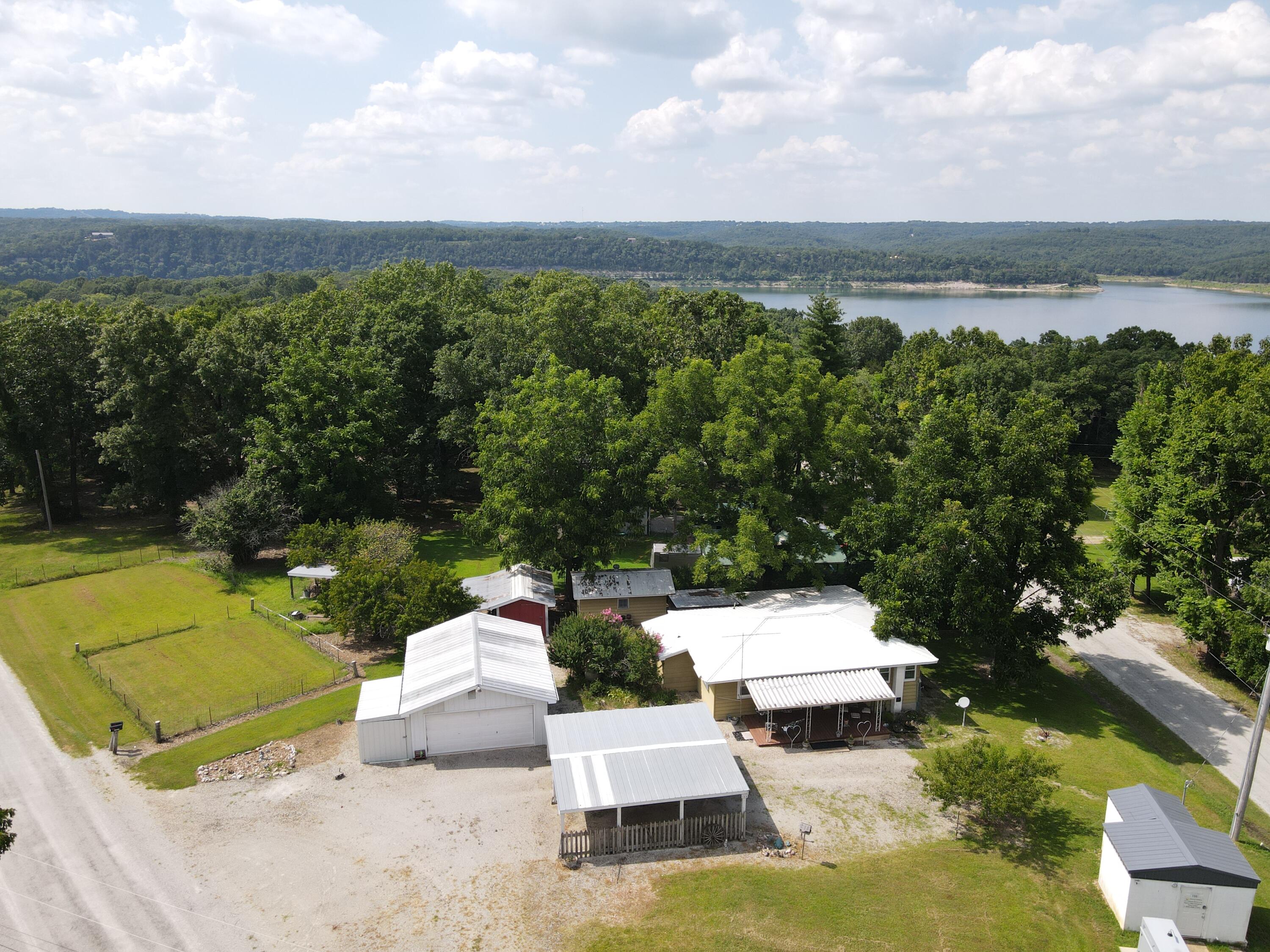140 Cox Road Property Photo 8