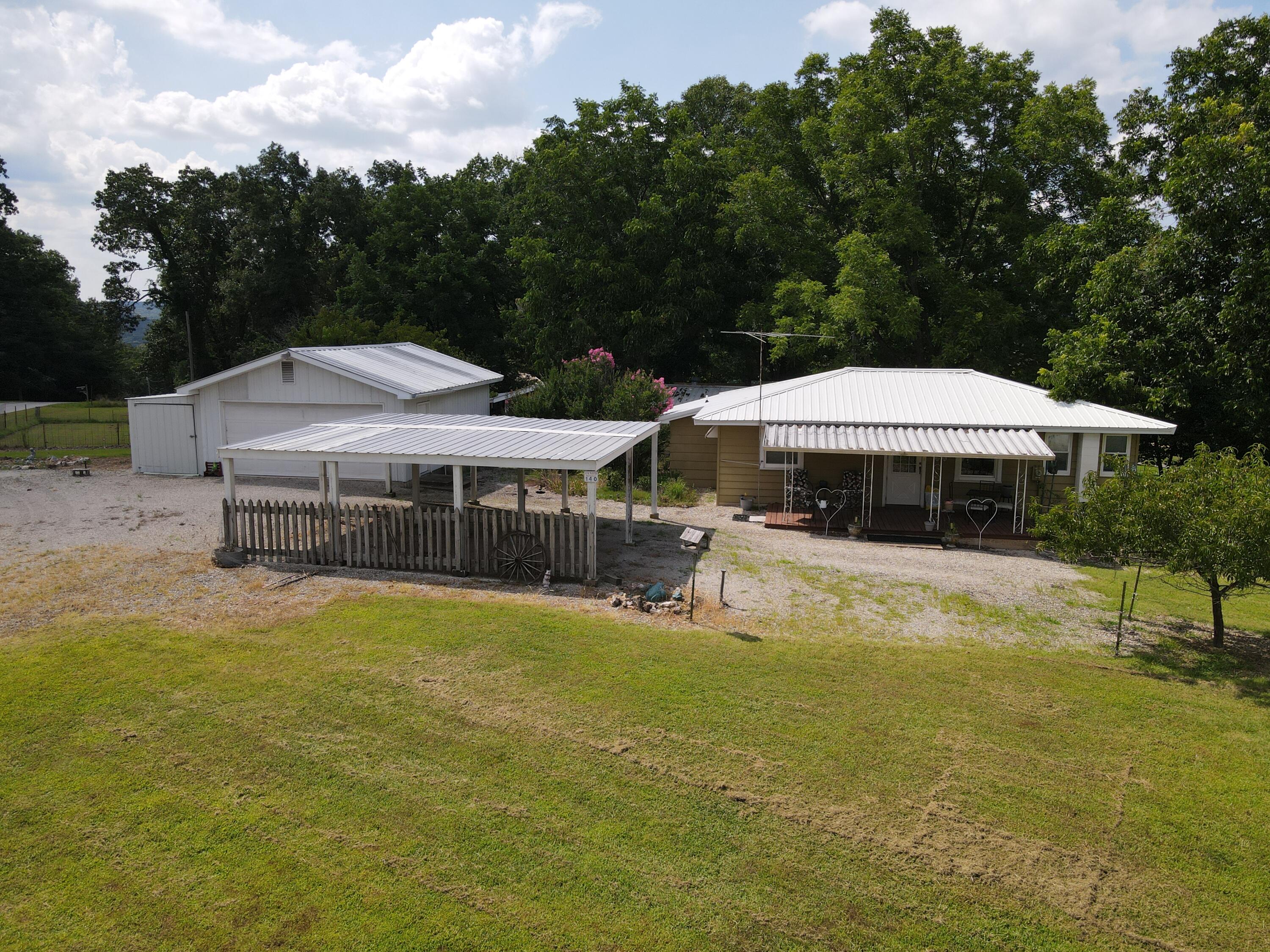 140 Cox Road Property Photo 10