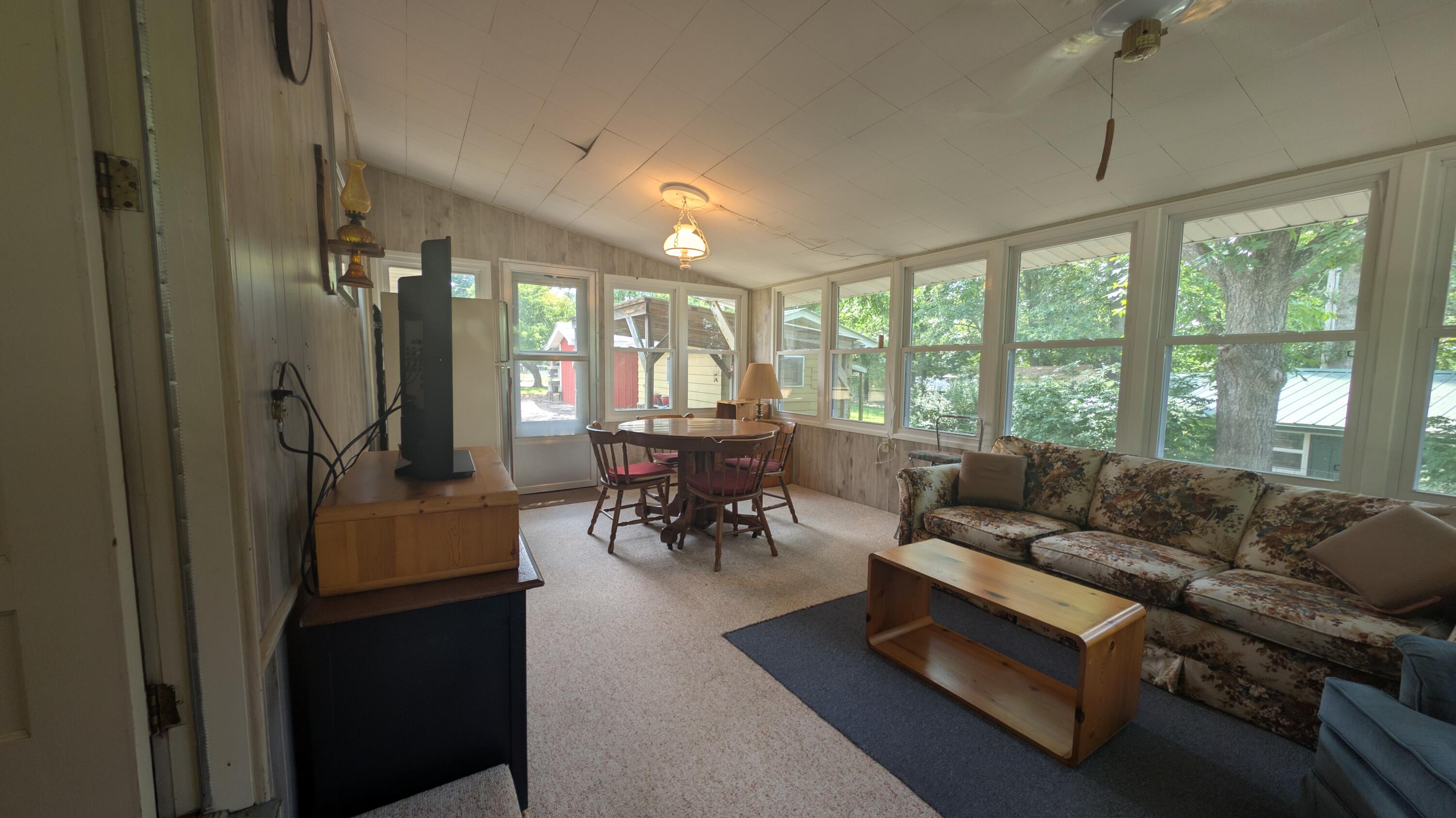 140 Cox Road Property Photo 23