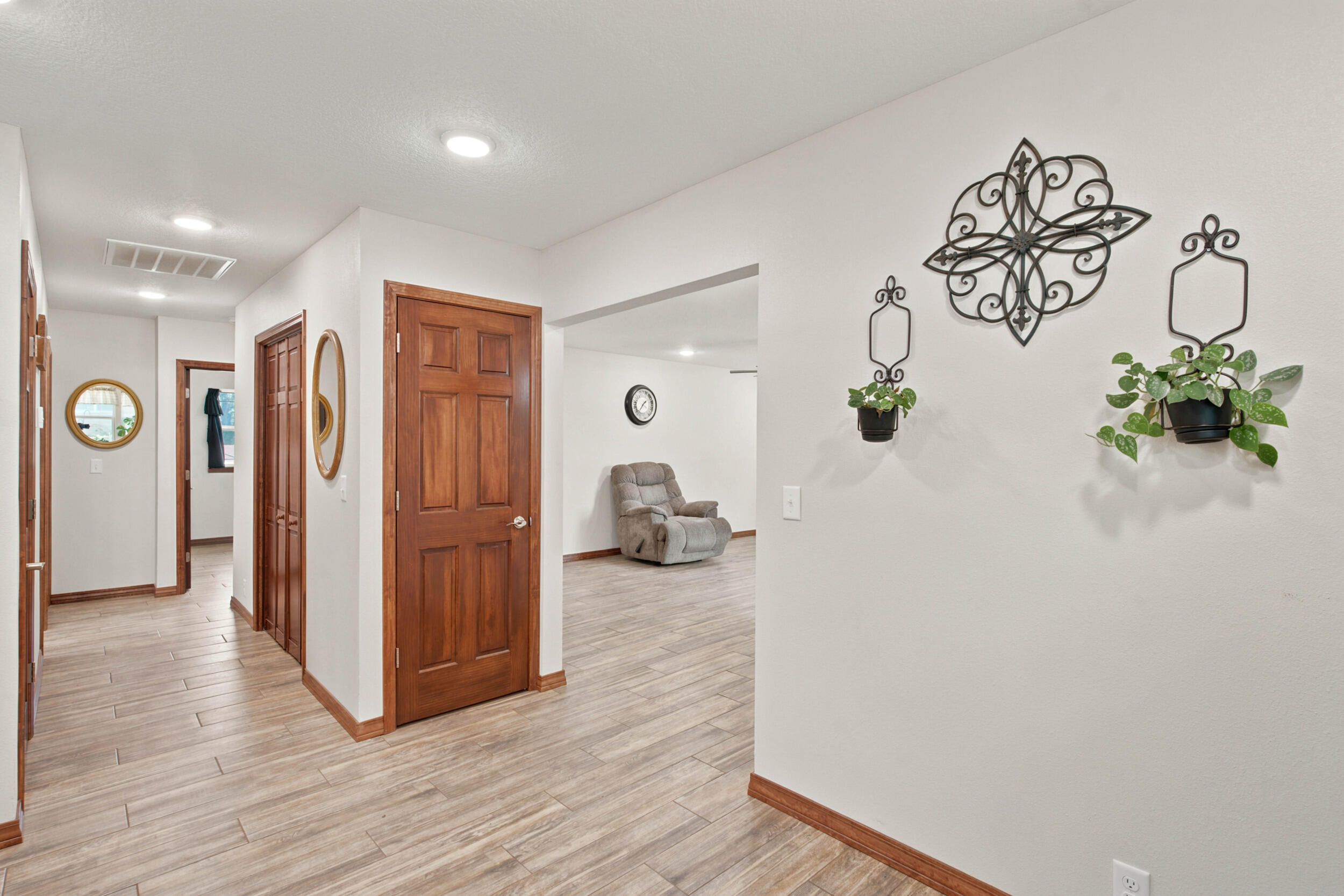 1306 Porter Avenue Property Photo 7