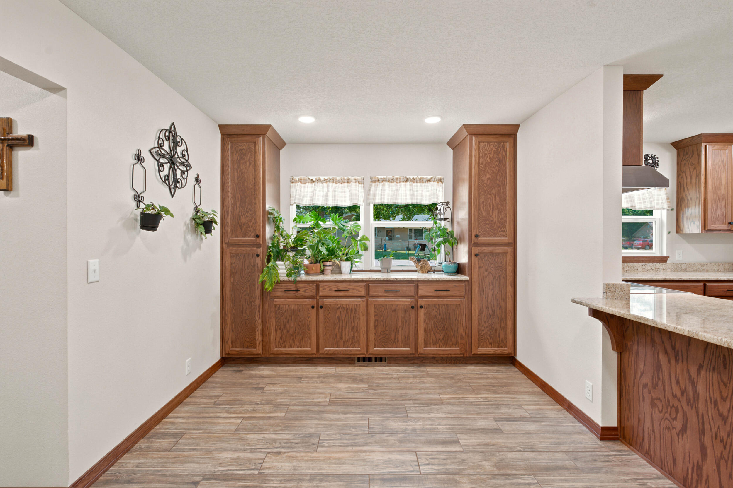 1306 Porter Avenue Property Photo 8