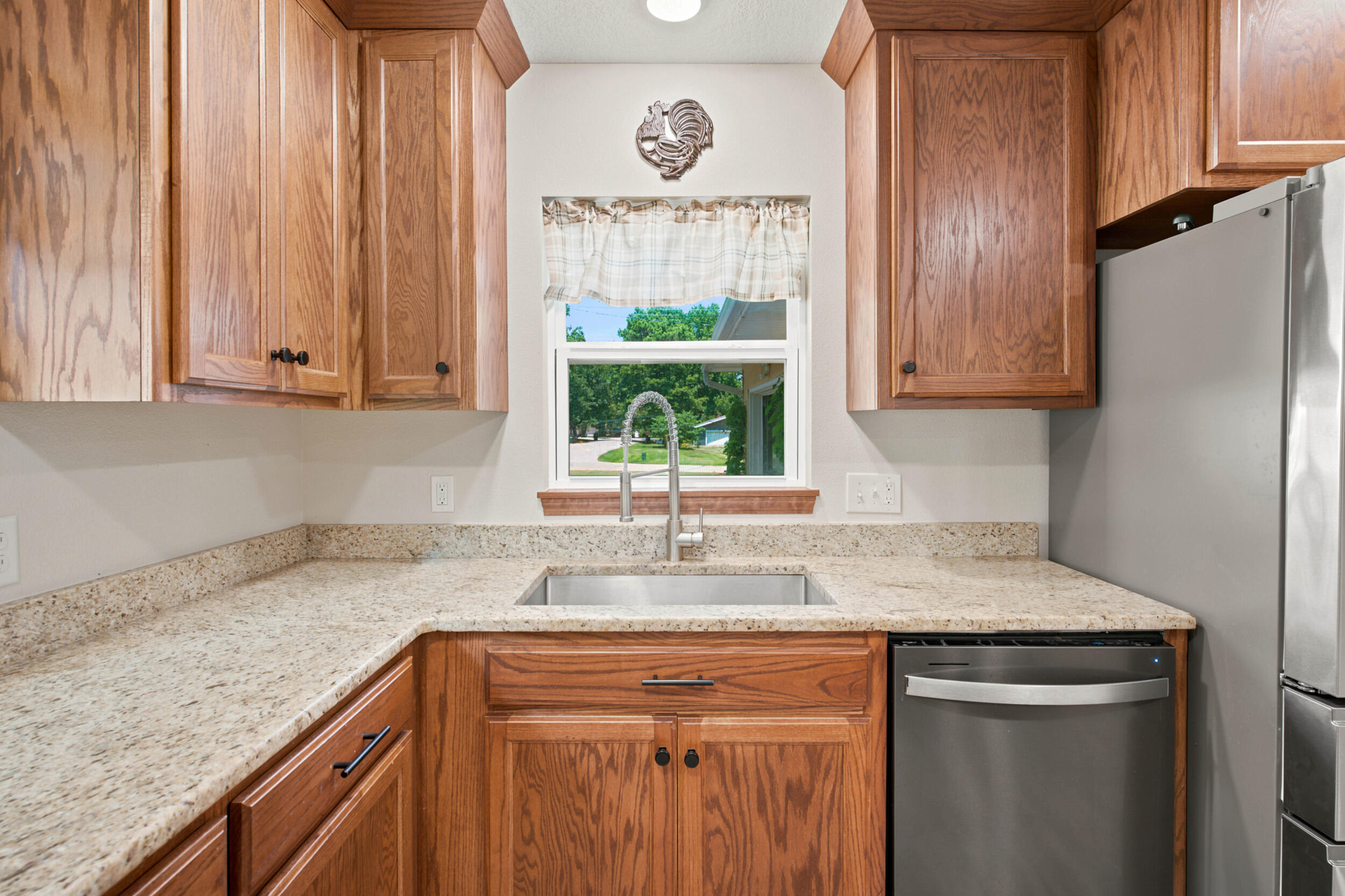 1306 Porter Avenue Property Photo 12