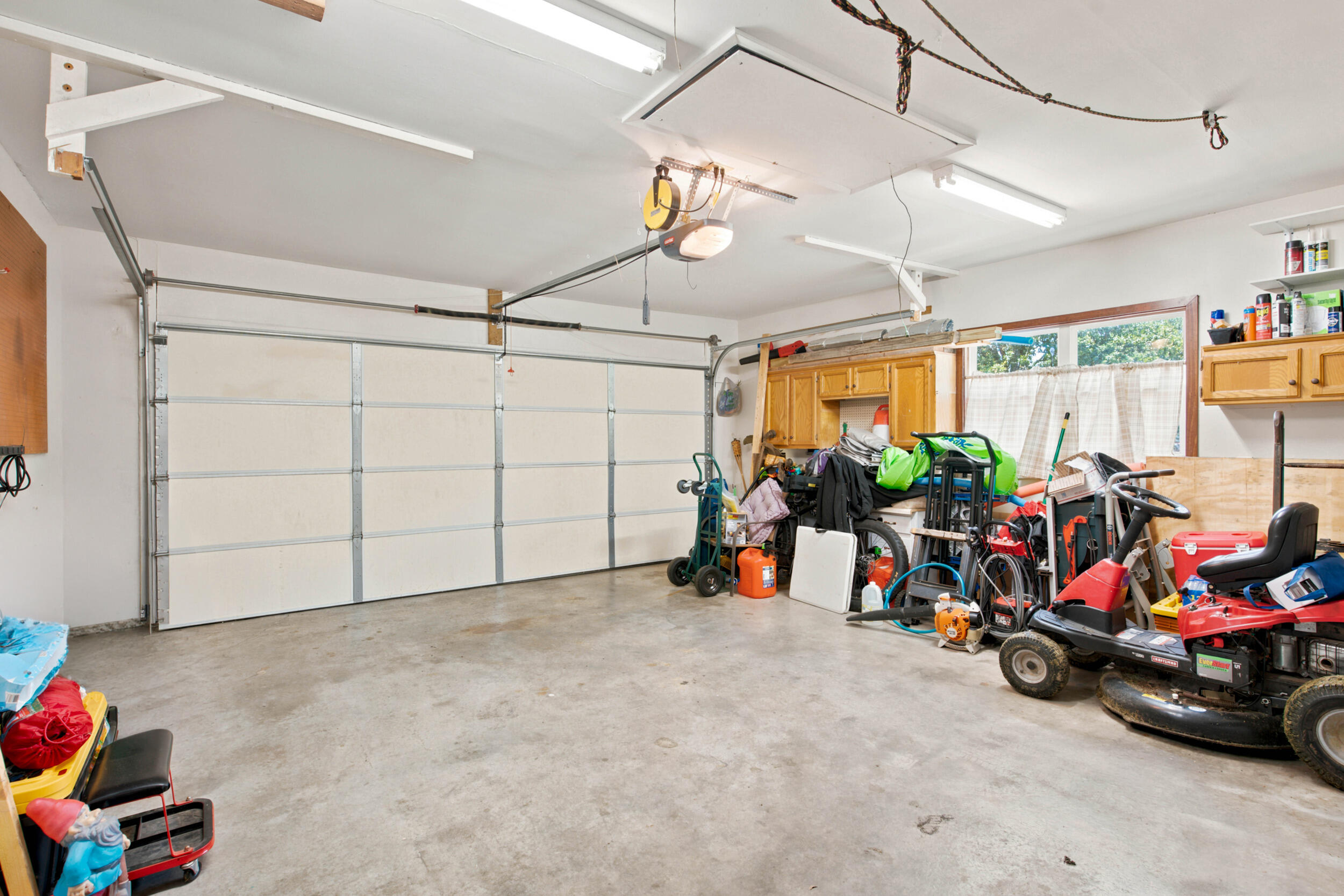 1306 Porter Avenue Property Photo 24