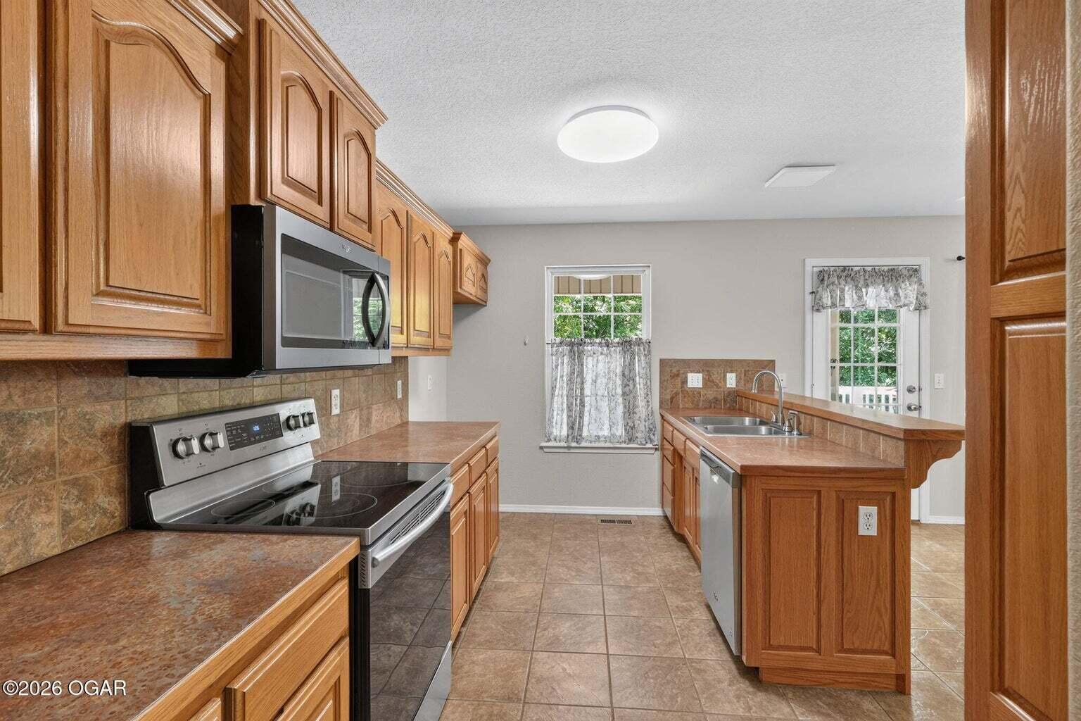9 Harrington Circle Property Photo 14