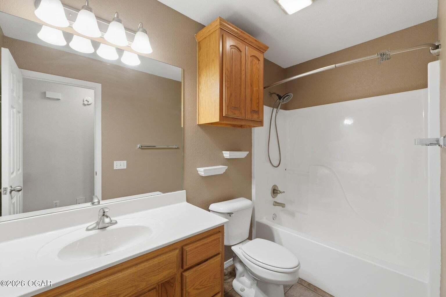 9 Harrington Circle Property Photo 26