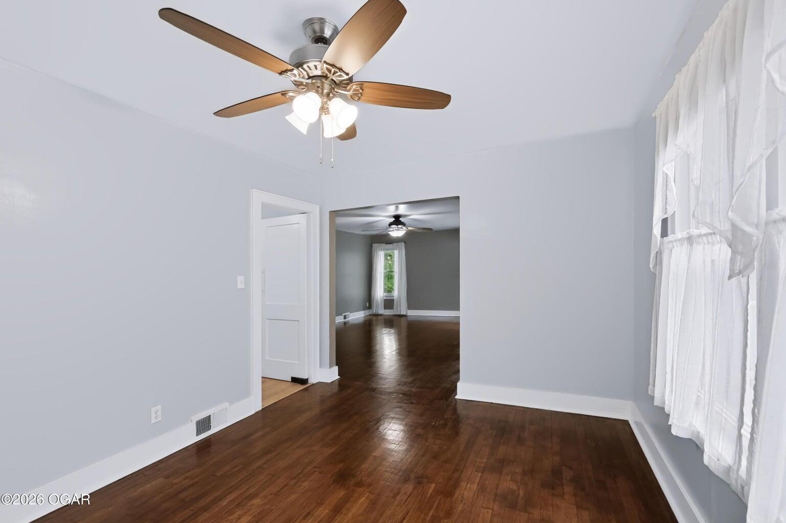 507 West Hickory Street Property Photo 10