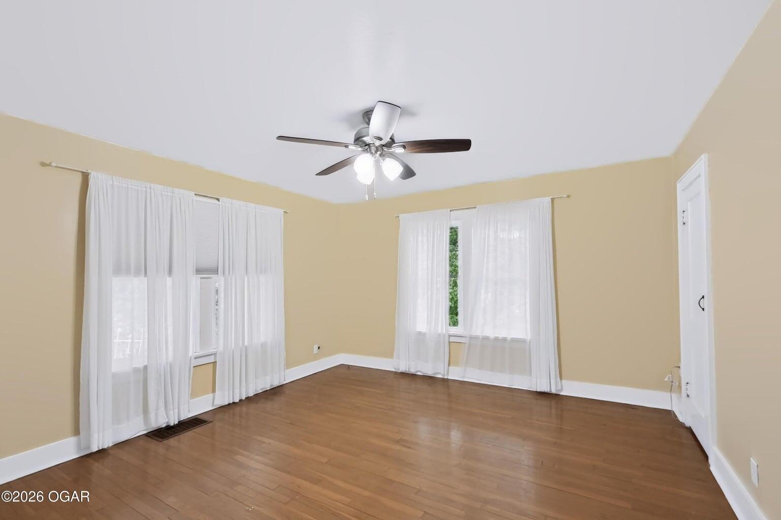 507 West Hickory Street Property Photo 18