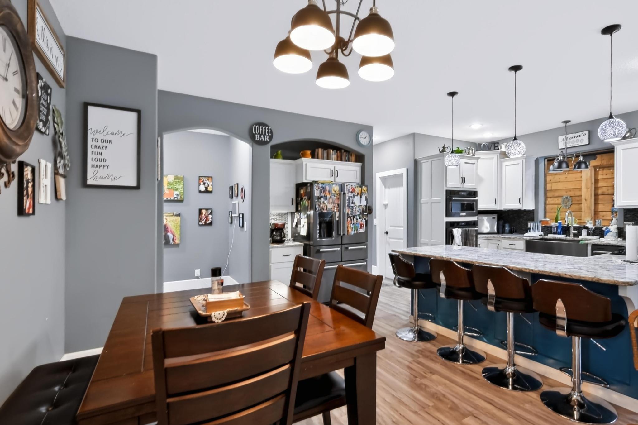 9689 Geranium Road Property Photo 12