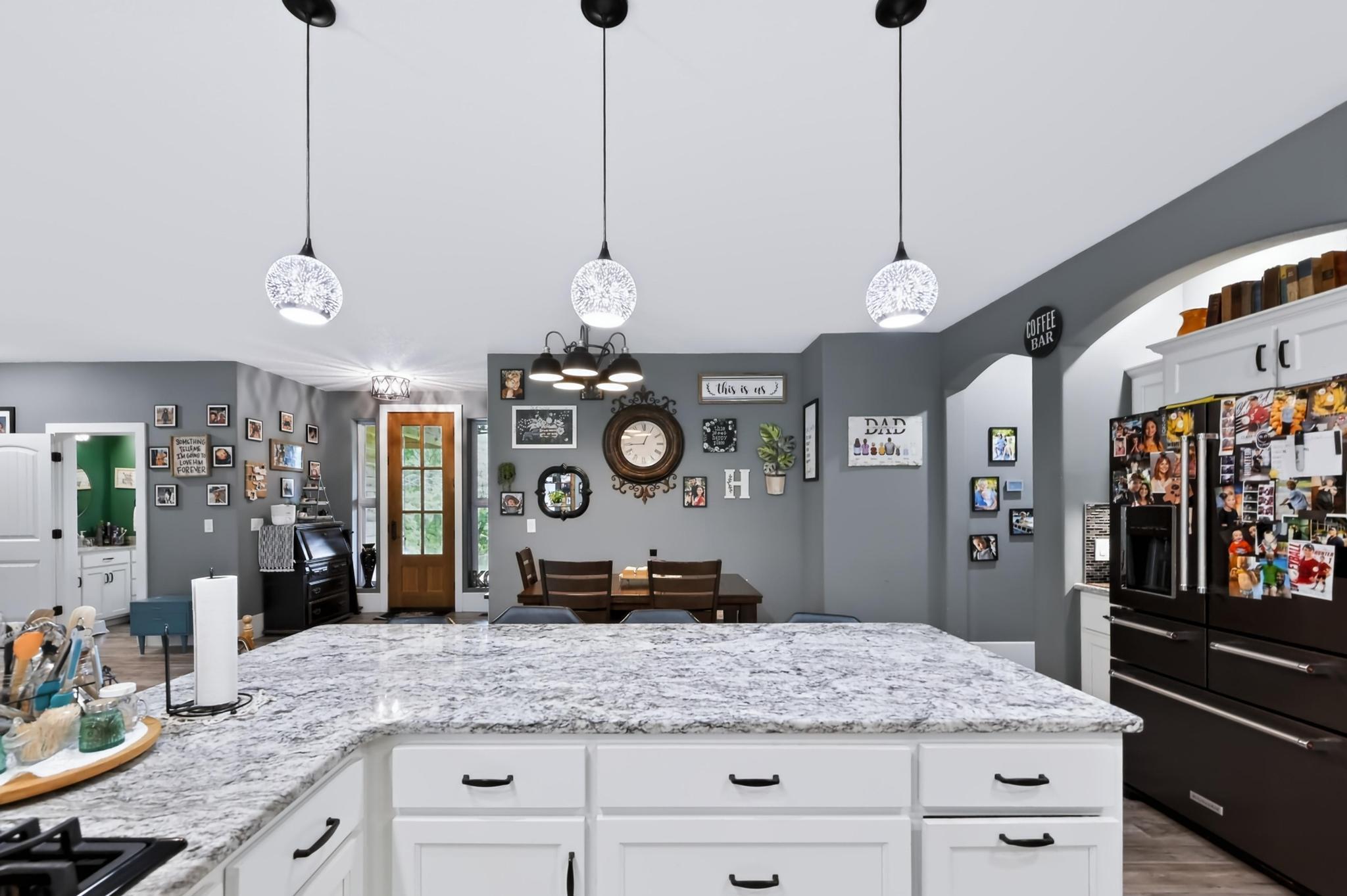 9689 Geranium Road Property Photo 17