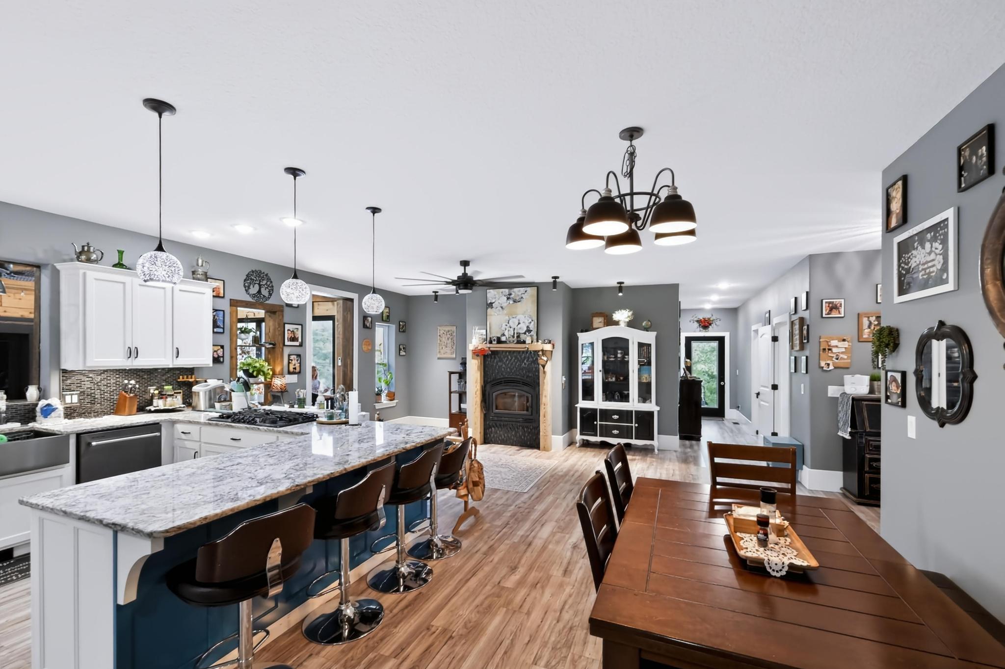 9689 Geranium Road Property Photo 18
