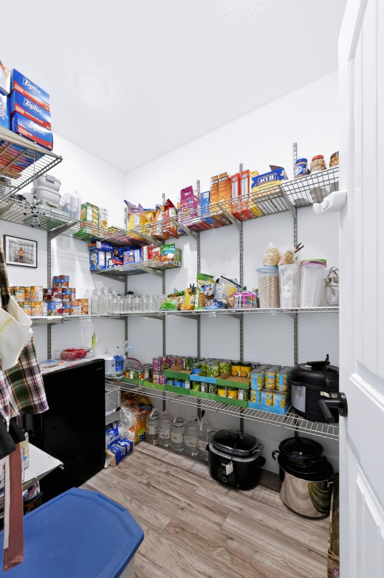9689 Geranium Road Property Photo 20