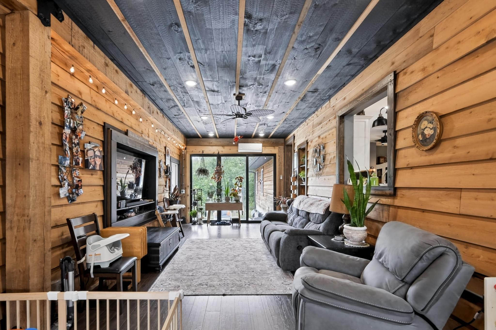9689 Geranium Road Property Photo 25